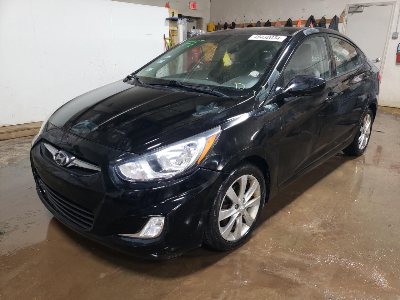 HYUNDAI ACCENT 2013 kmhcu4ae1du479123