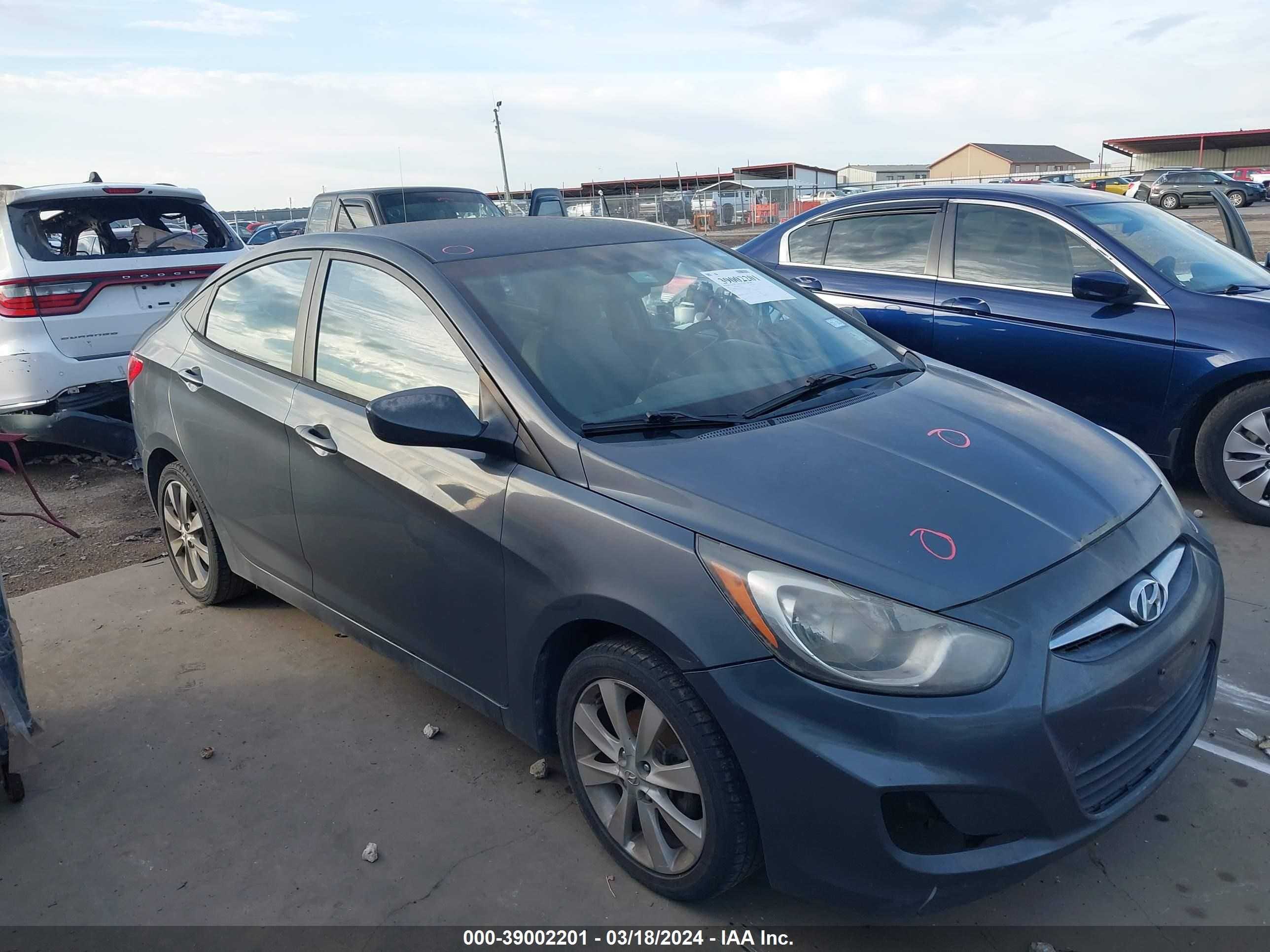 HYUNDAI ACCENT 2012 kmhcu4ae2cu240923