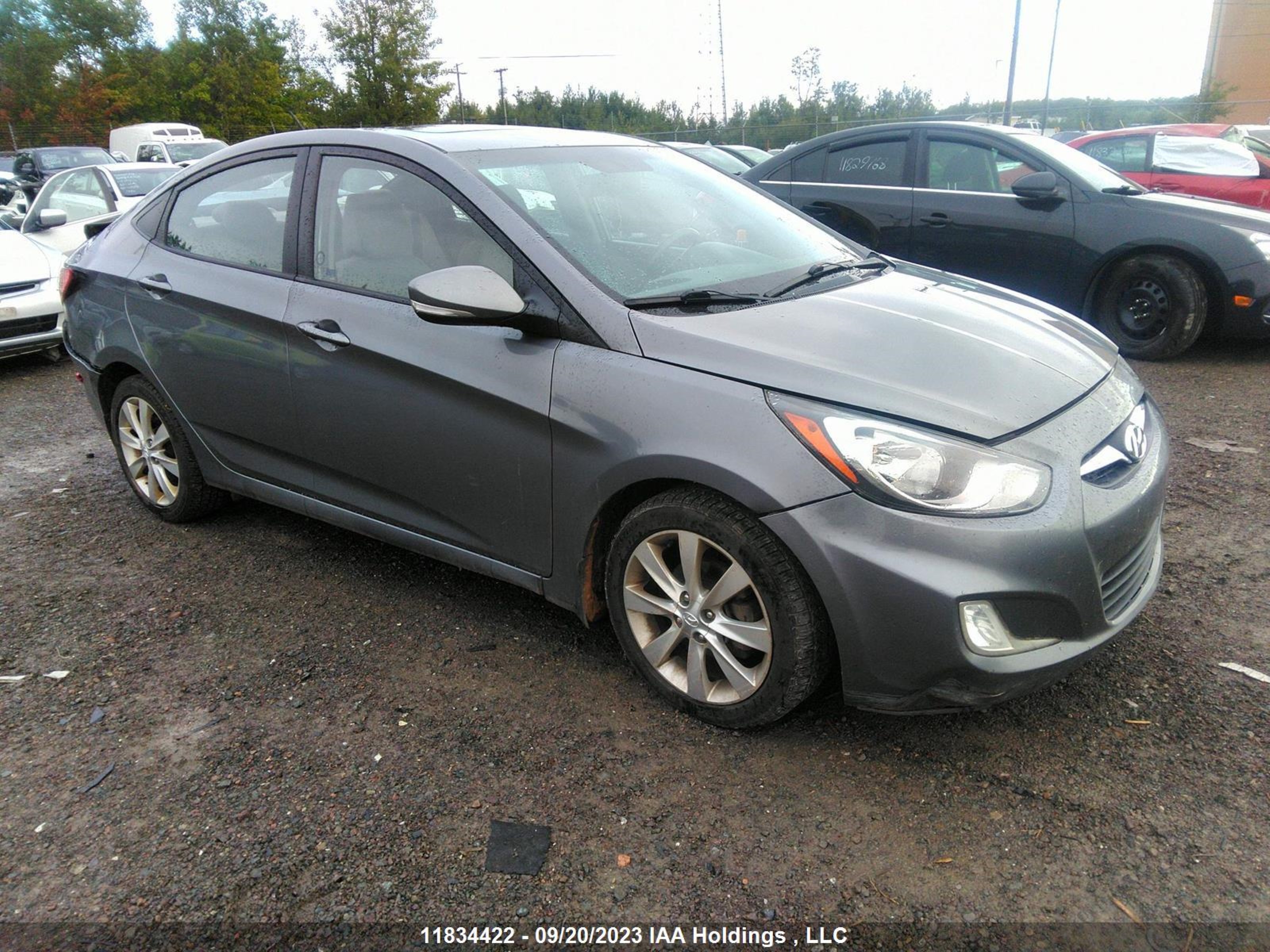 HYUNDAI ACCENT 2014 kmhcu4ae2eu674374