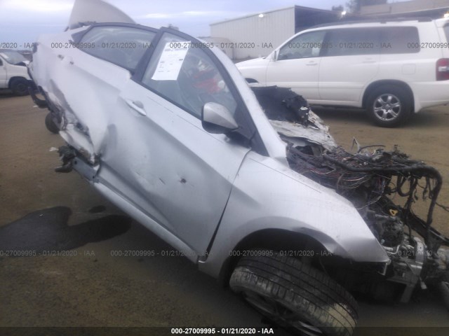 HYUNDAI ACCENT 2013 kmhcu4ae3du282633