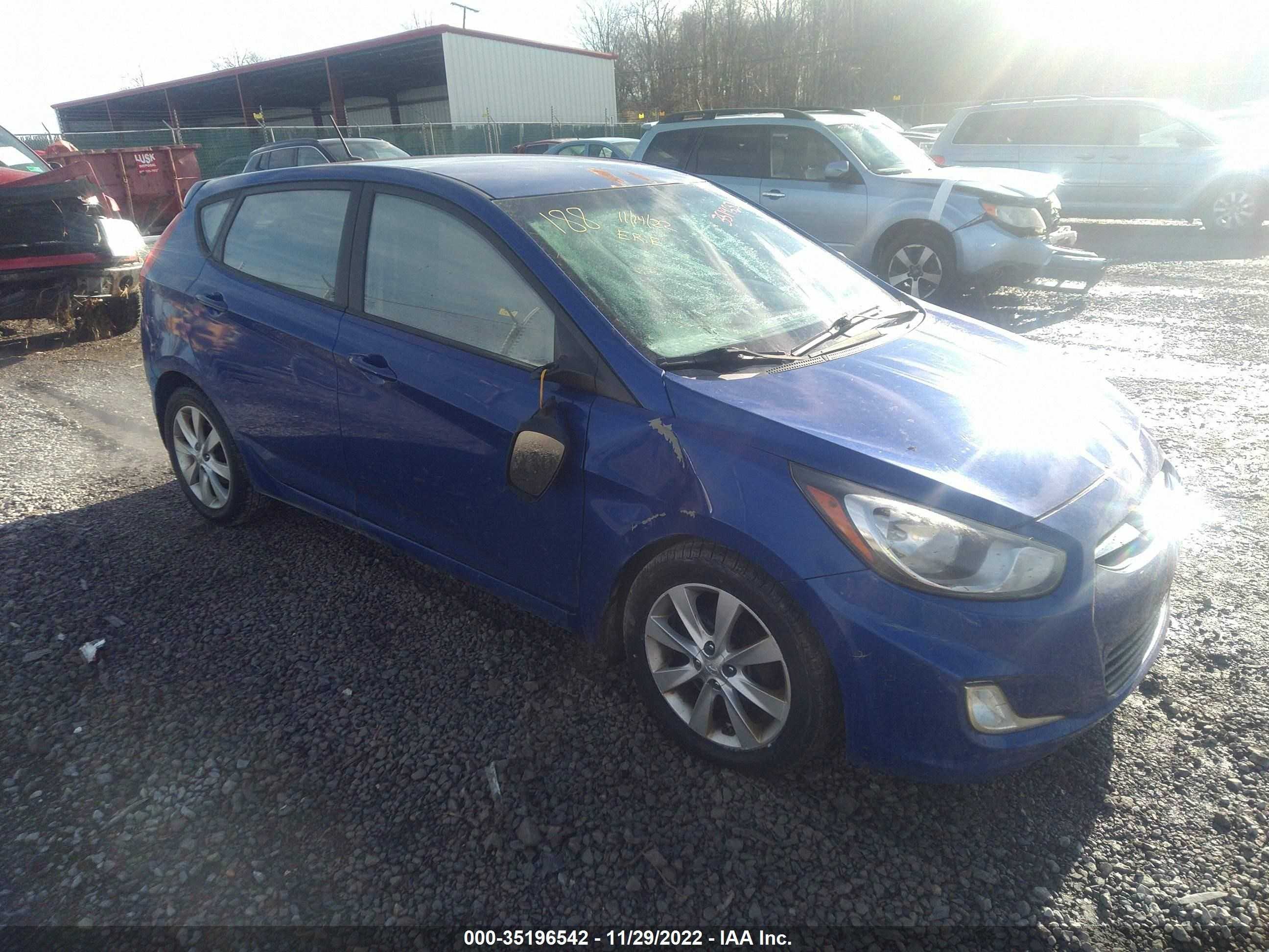 HYUNDAI ACCENT 2012 kmhcu5ae5cu023789