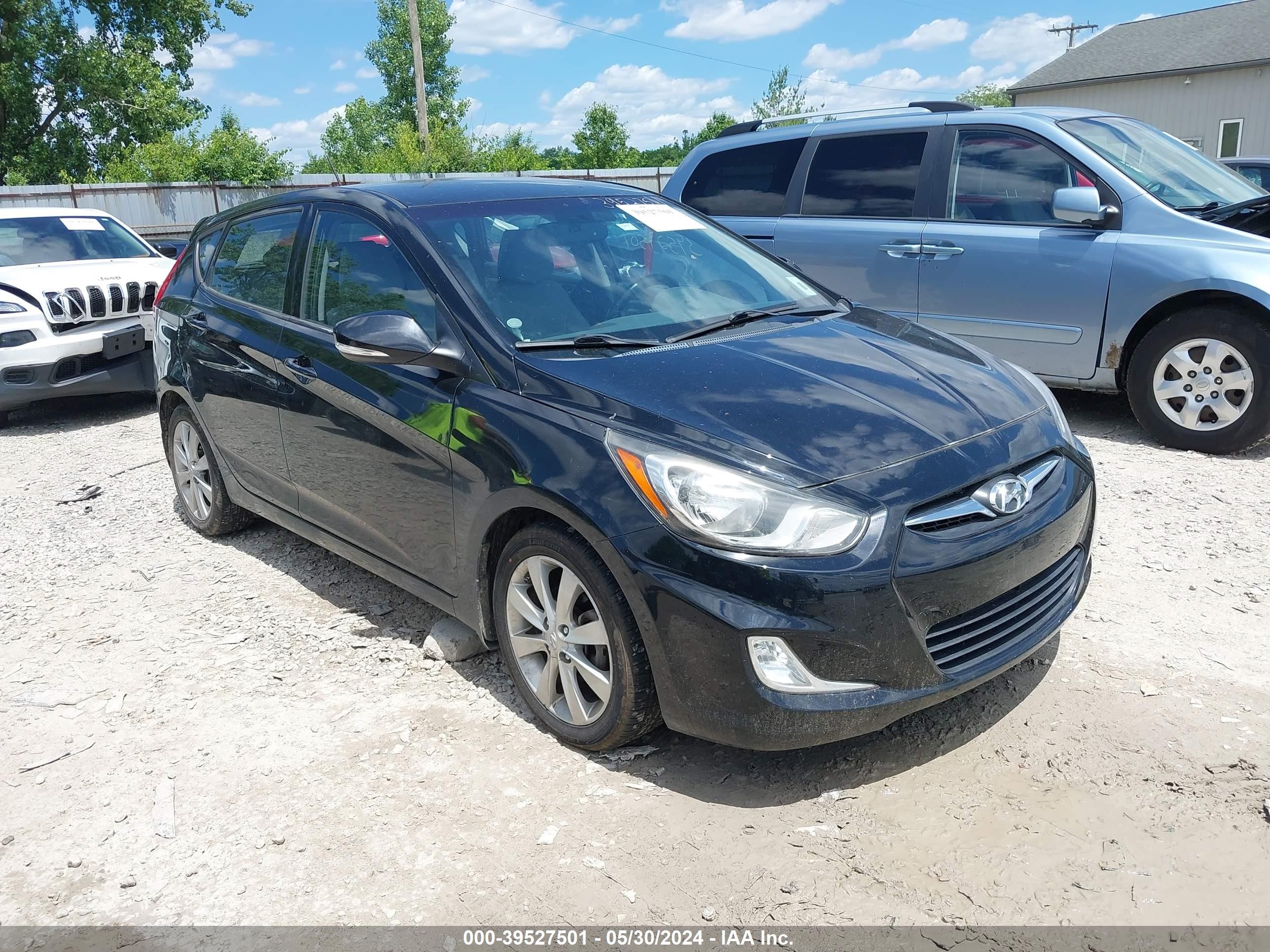 HYUNDAI ACCENT 2013 kmhcu5ae5du090684