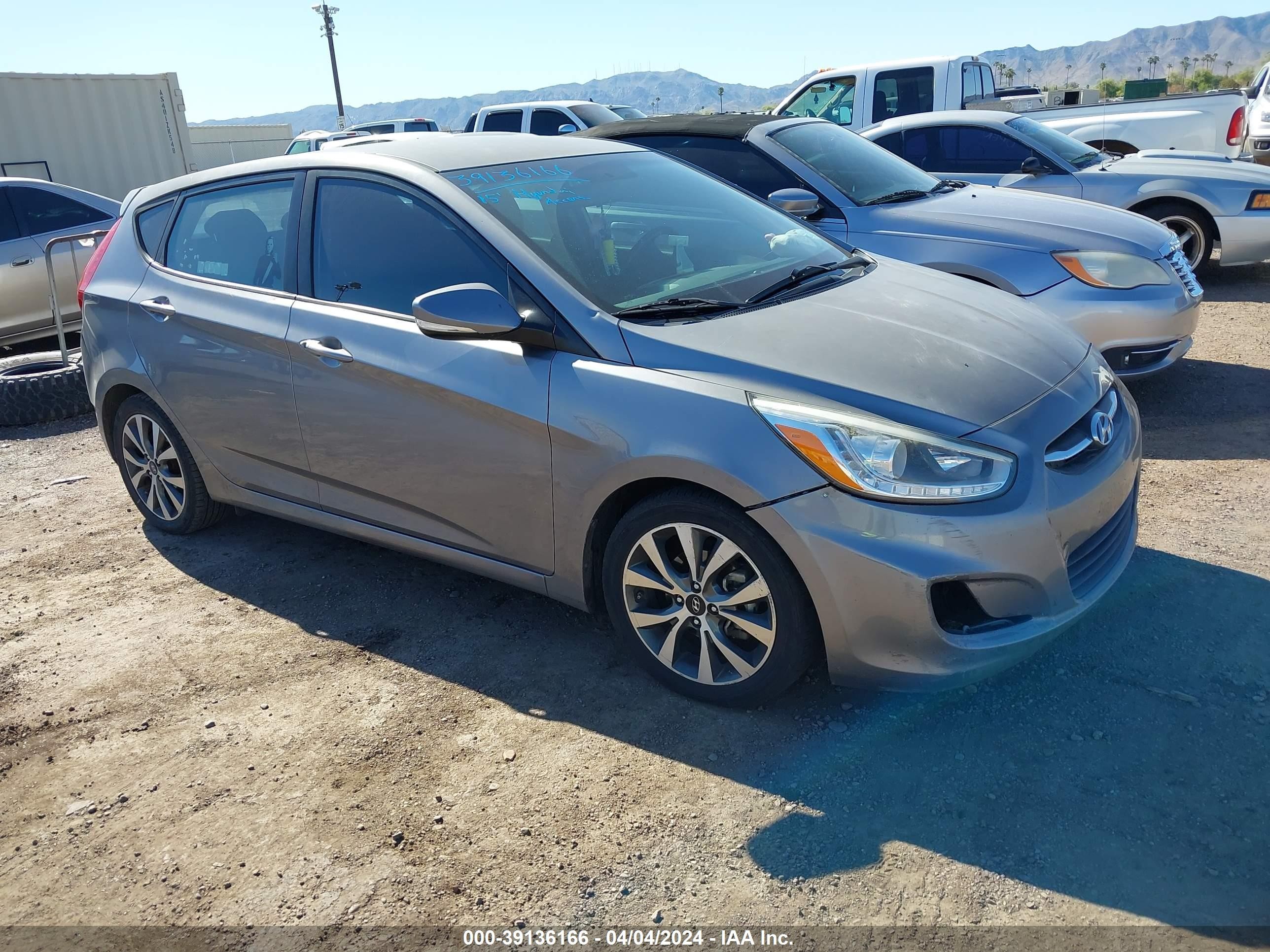 HYUNDAI ACCENT 2015 kmhcu5ae5fu217615