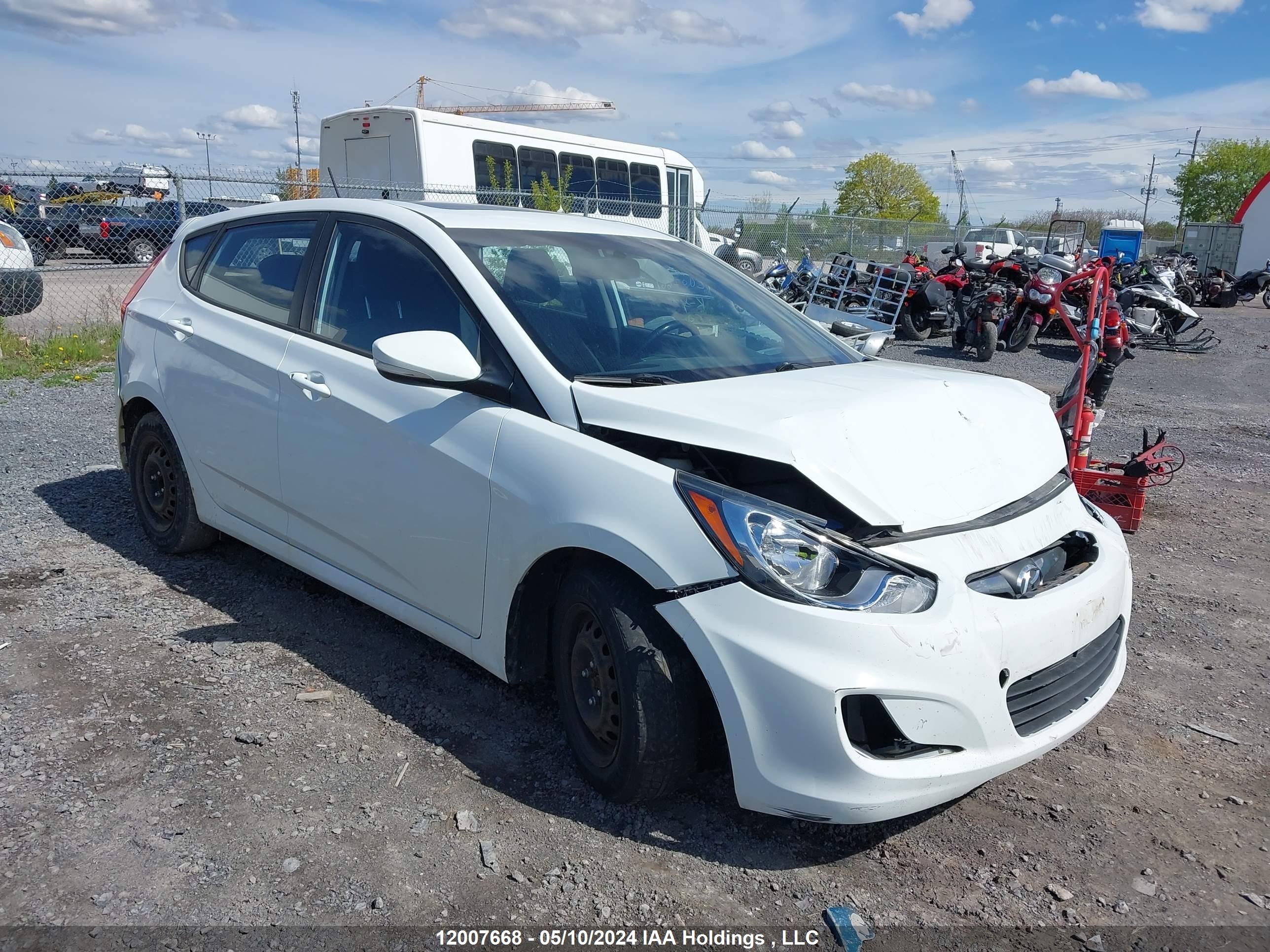 HYUNDAI ACCENT 2014 kmhcu5ae6eu197437