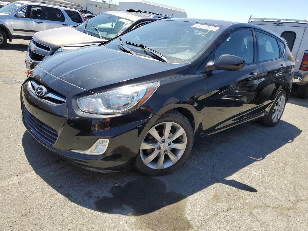 HYUNDAI ACCENT 2012 kmhcu5ae8cu028100