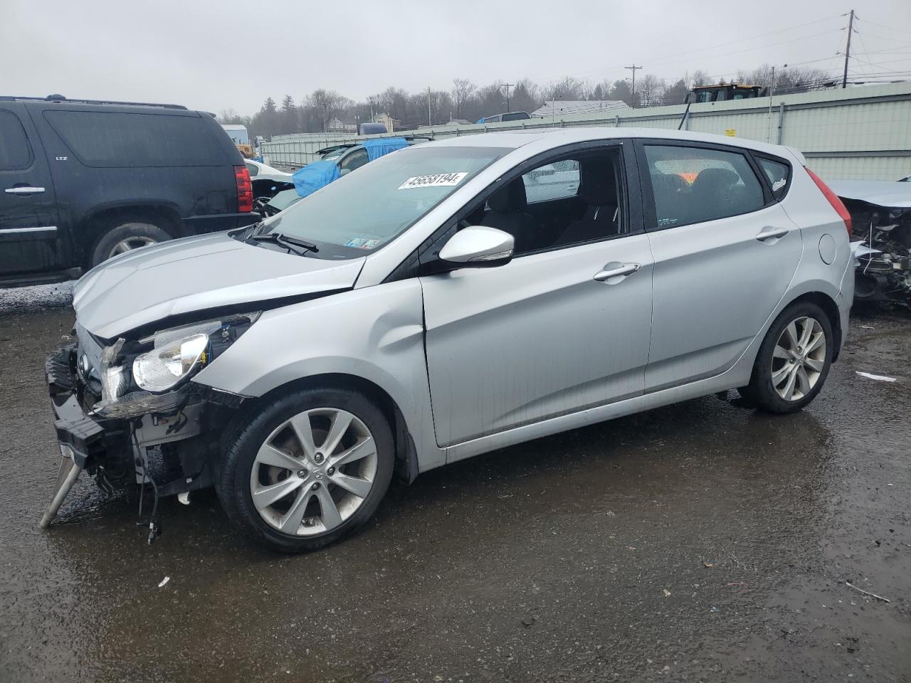 HYUNDAI ACCENT 2013 kmhcu5ae8du102391