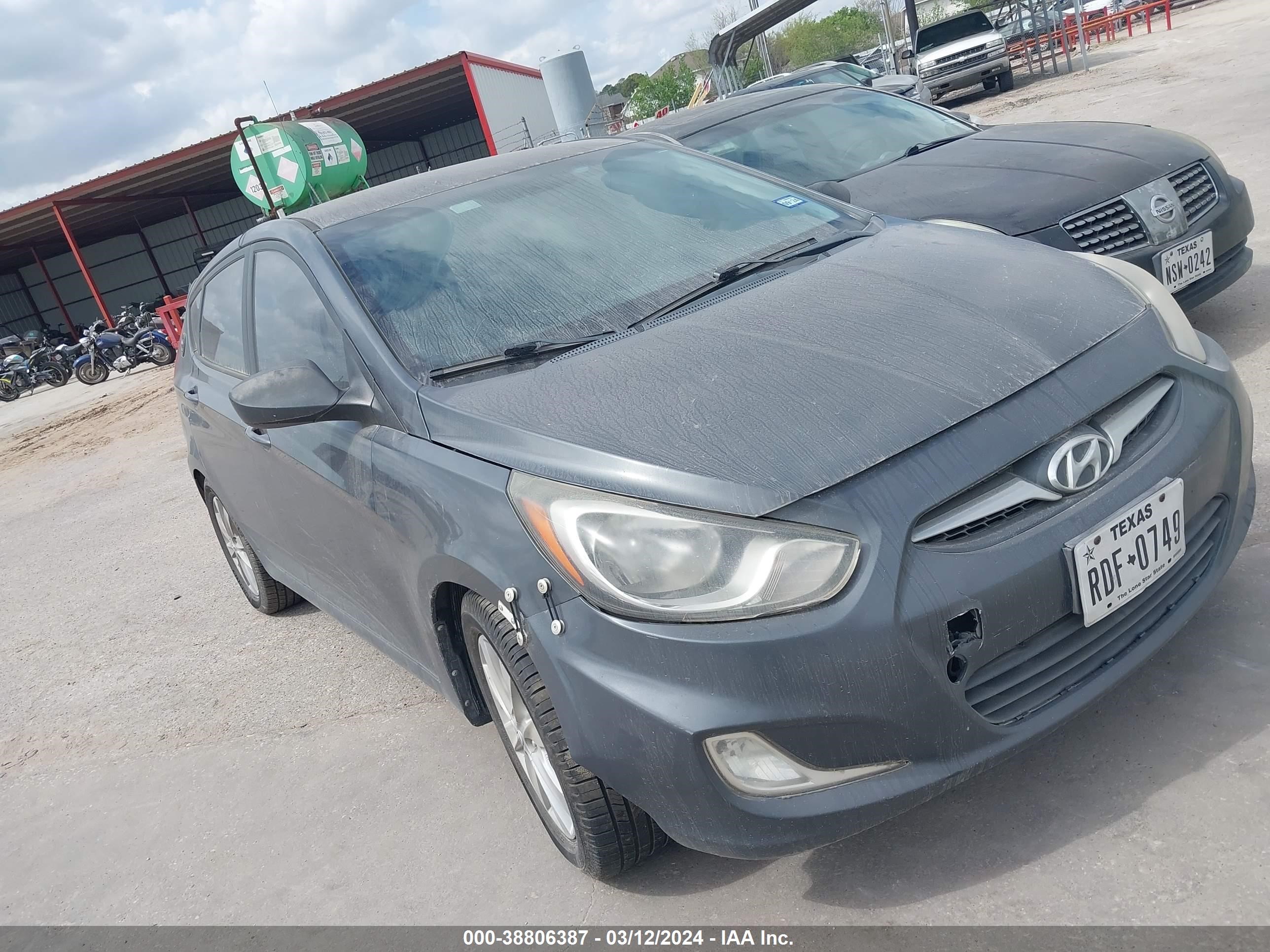 HYUNDAI ACCENT 2012 kmhcu5ae9cu003190