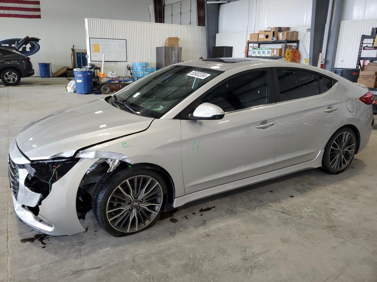 HYUNDAI ELANTRA 2018 kmhd04lb2ju504383