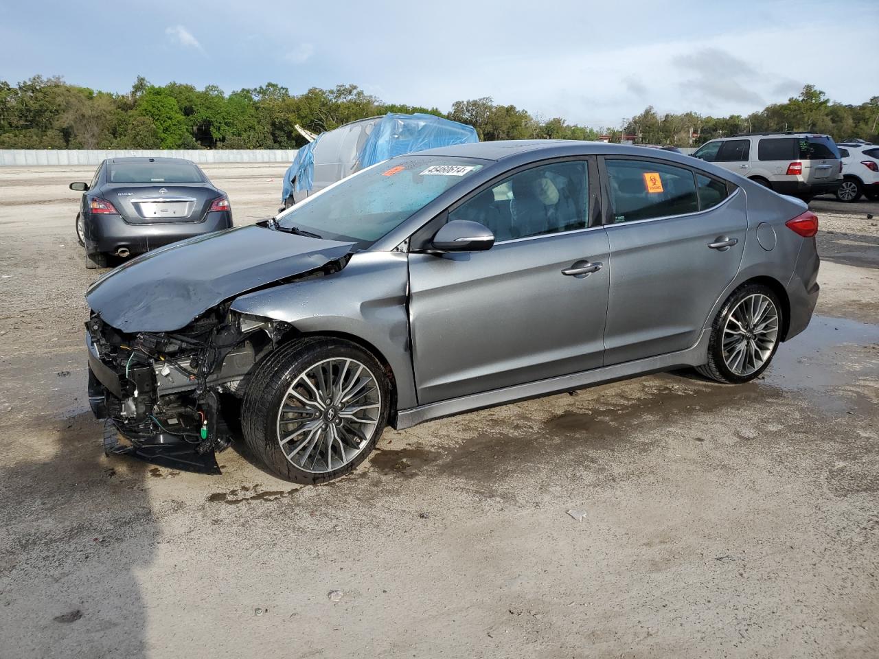 HYUNDAI ELANTRA 2018 kmhd04lb3ju506000