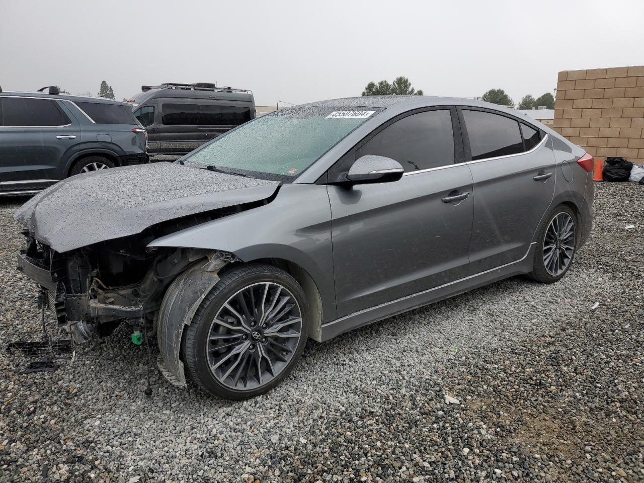 HYUNDAI ELANTRA 2018 kmhd04lb4ju535554