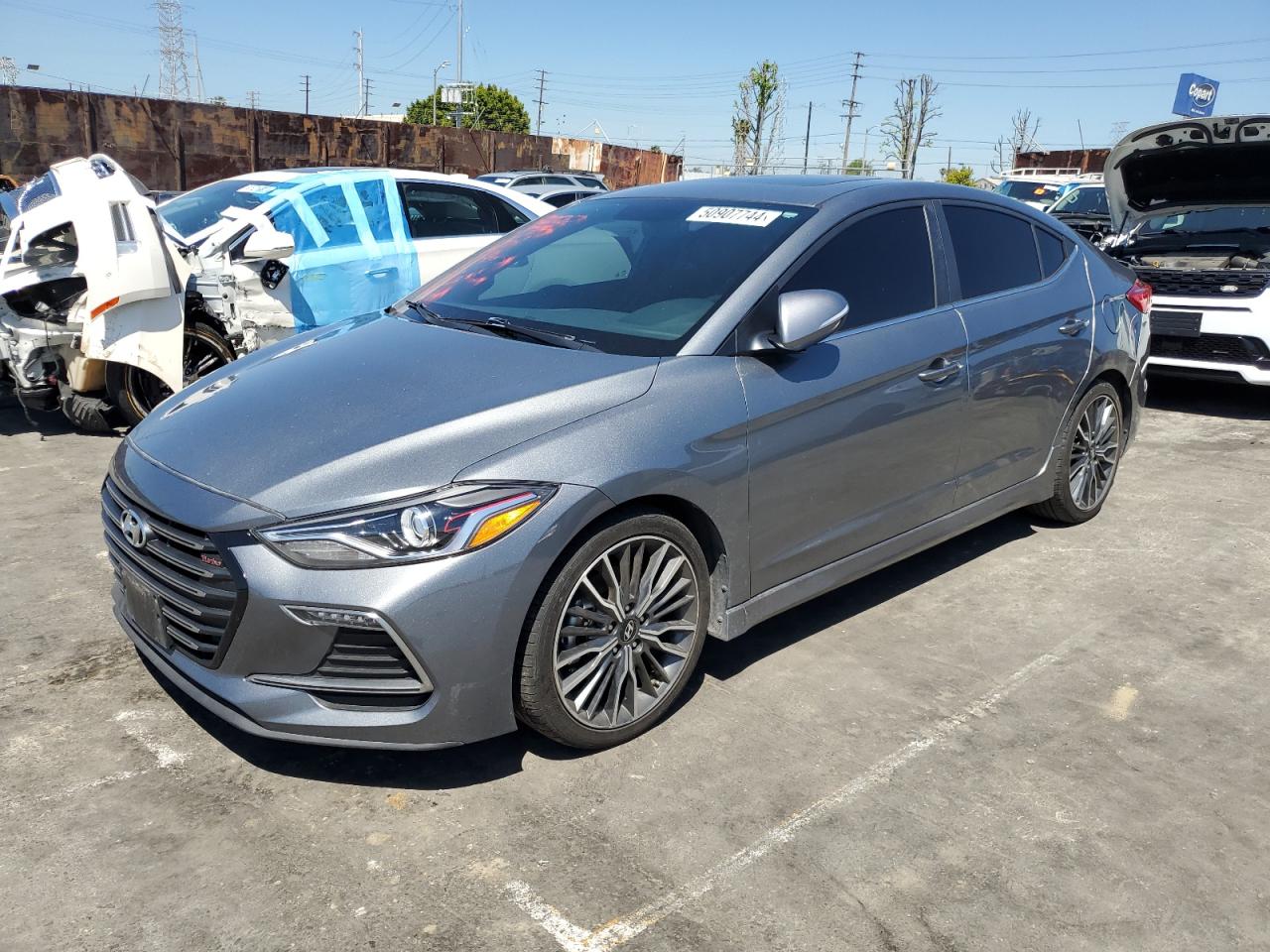 HYUNDAI ELANTRA 2018 kmhd04lb6ju533997