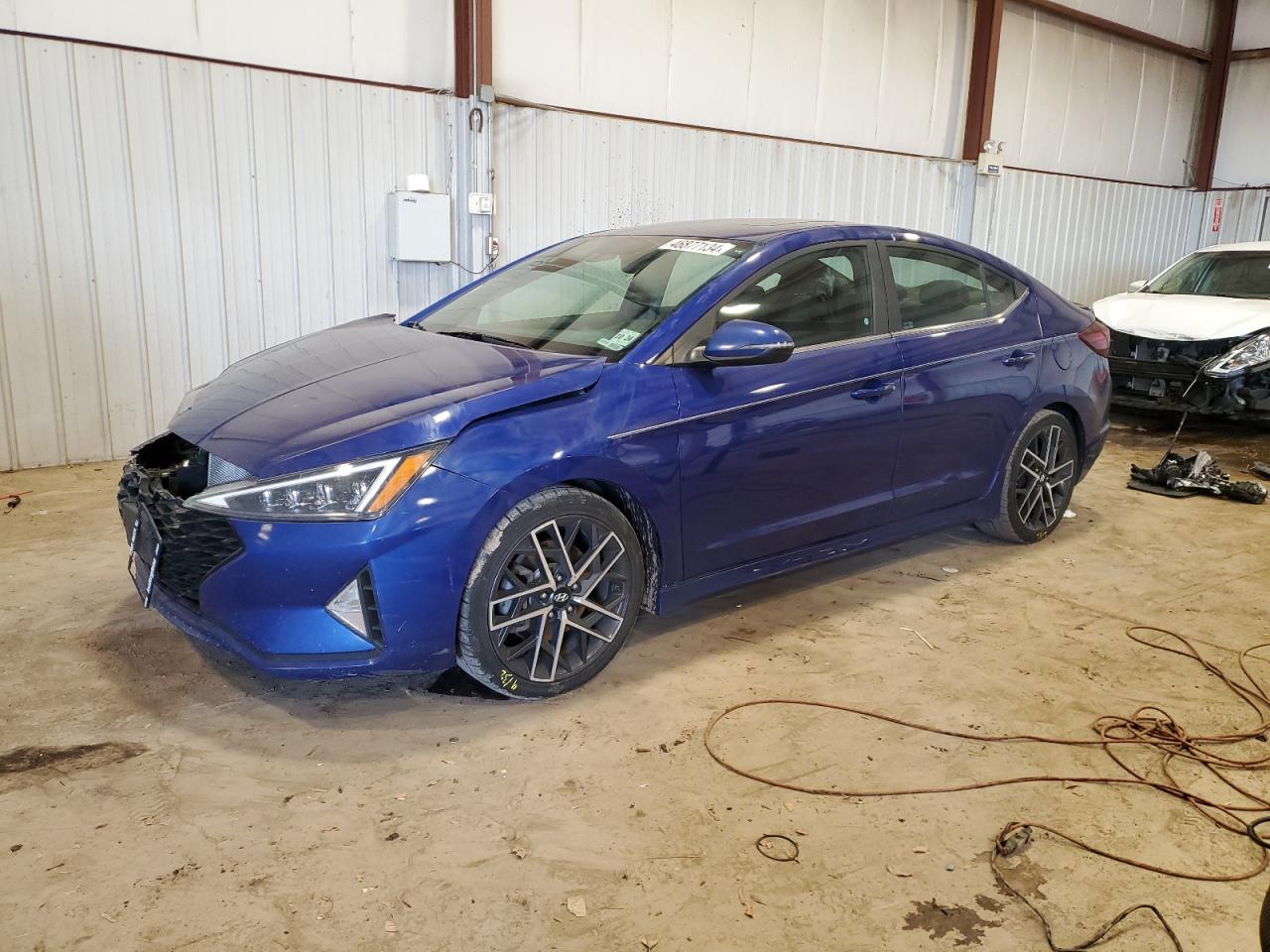 HYUNDAI ELANTRA 2019 kmhd04lb7ku888145