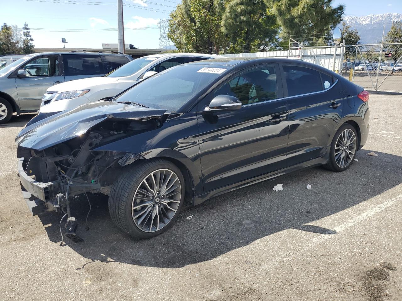 HYUNDAI ELANTRA 2017 kmhd04lb8hu336629