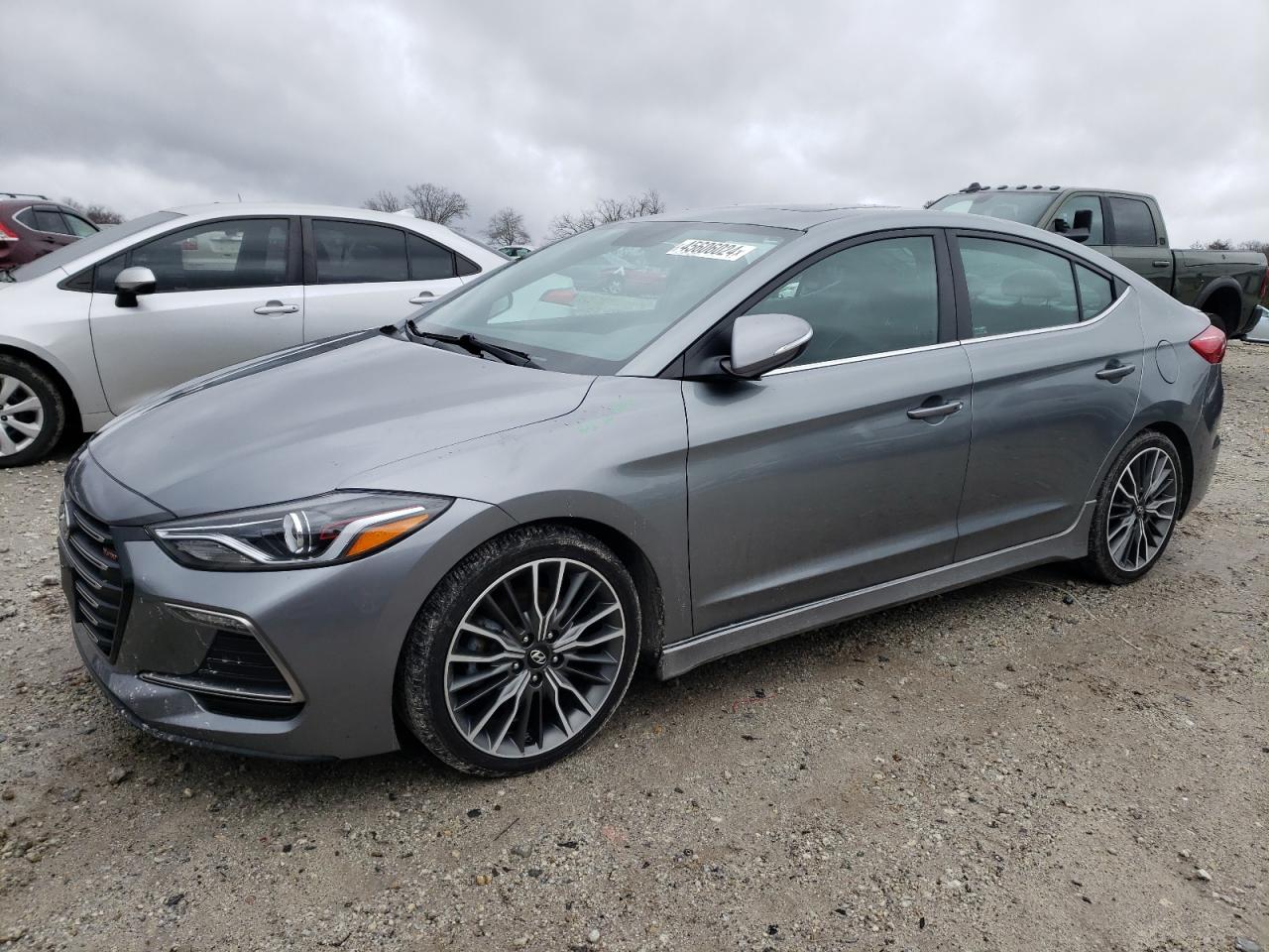 HYUNDAI ELANTRA 2018 kmhd04lb9ju705391