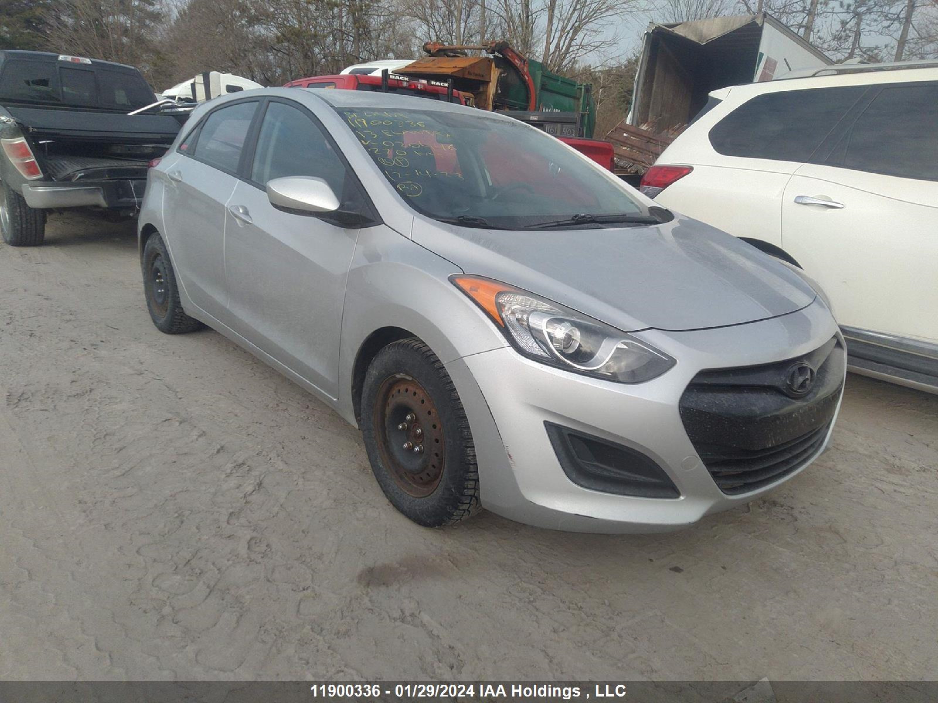 HYUNDAI ELANTRA 2013 kmhd25le3du020446