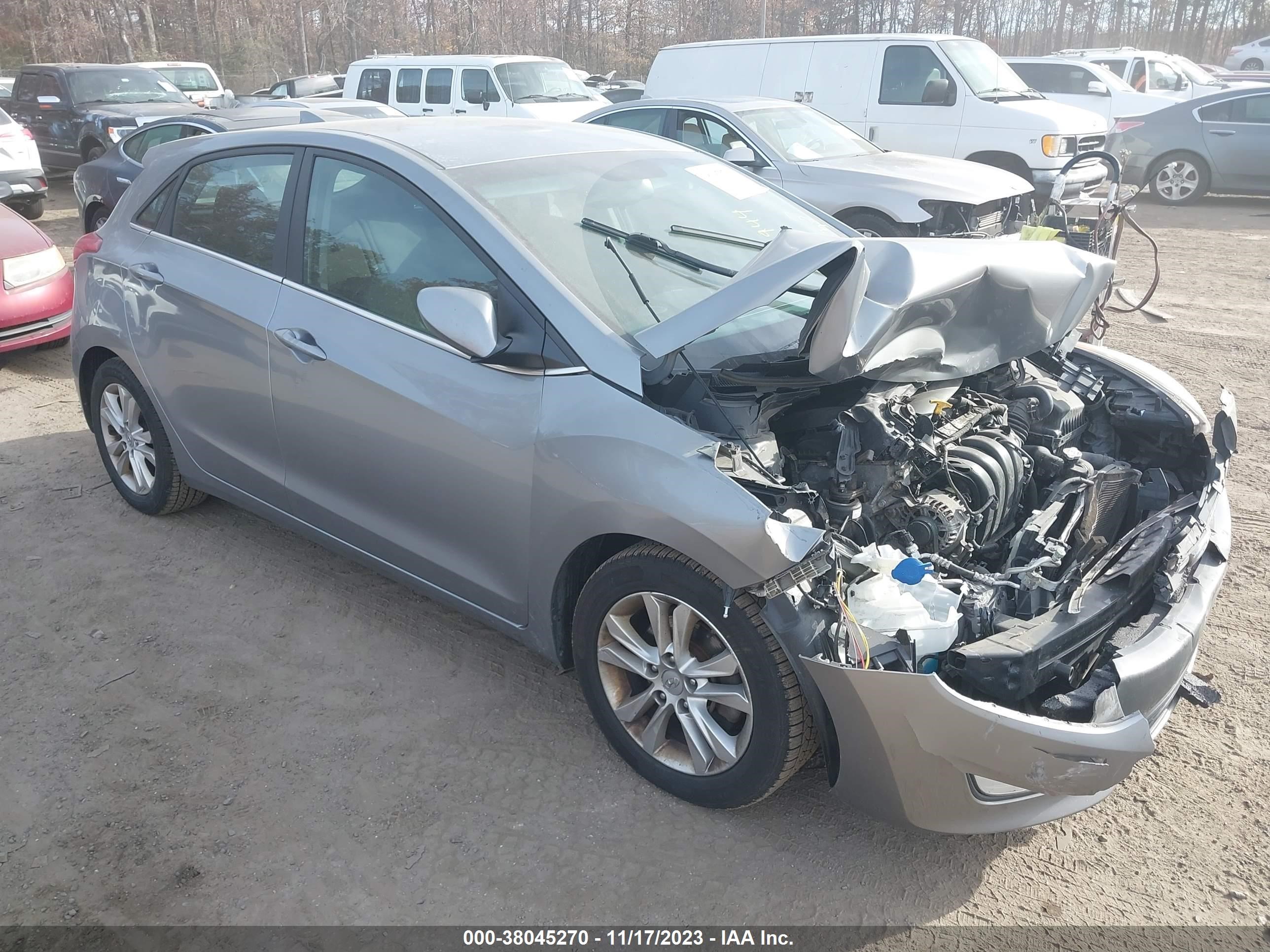 HYUNDAI ELANTRA 2013 kmhd35le0du125443