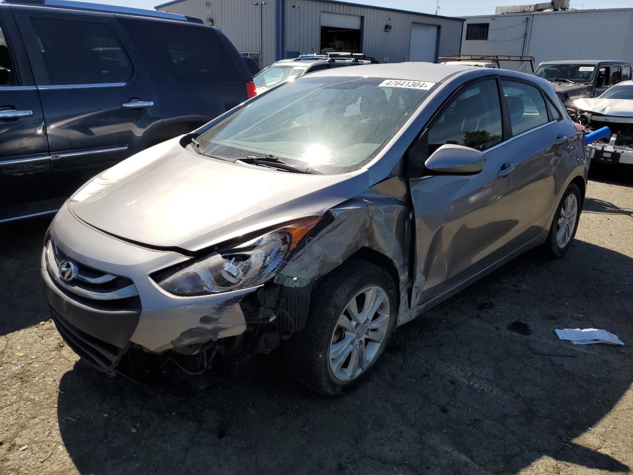 HYUNDAI ELANTRA 2013 kmhd35le4du040055