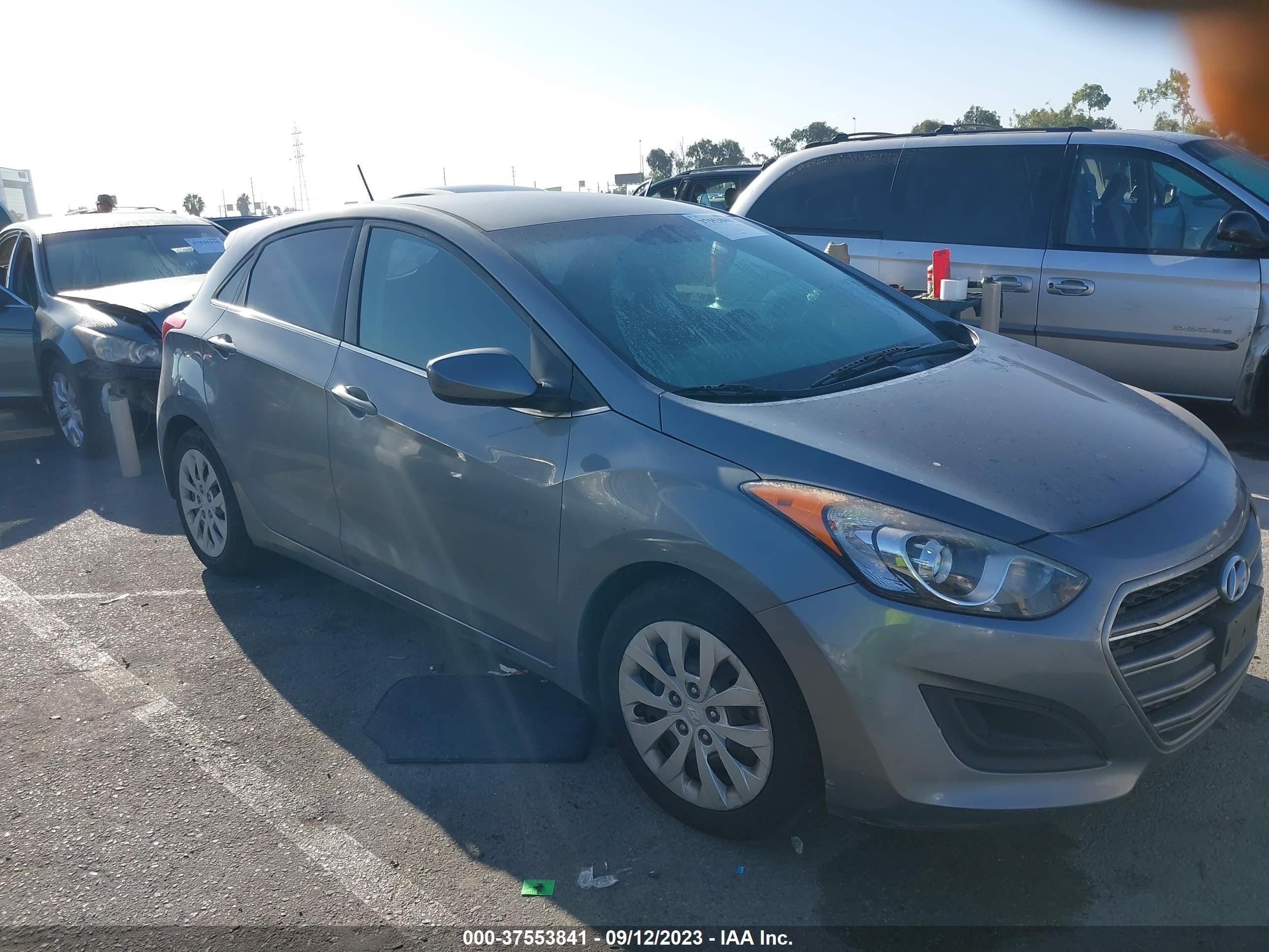 HYUNDAI ELANTRA 2016 kmhd35lh0gu303754