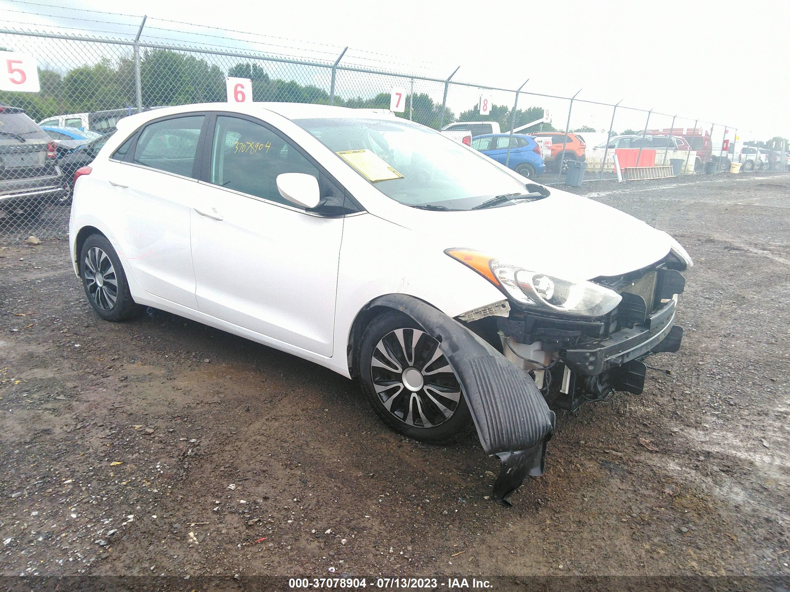 HYUNDAI ELANTRA 2017 kmhd35lh1hu348655