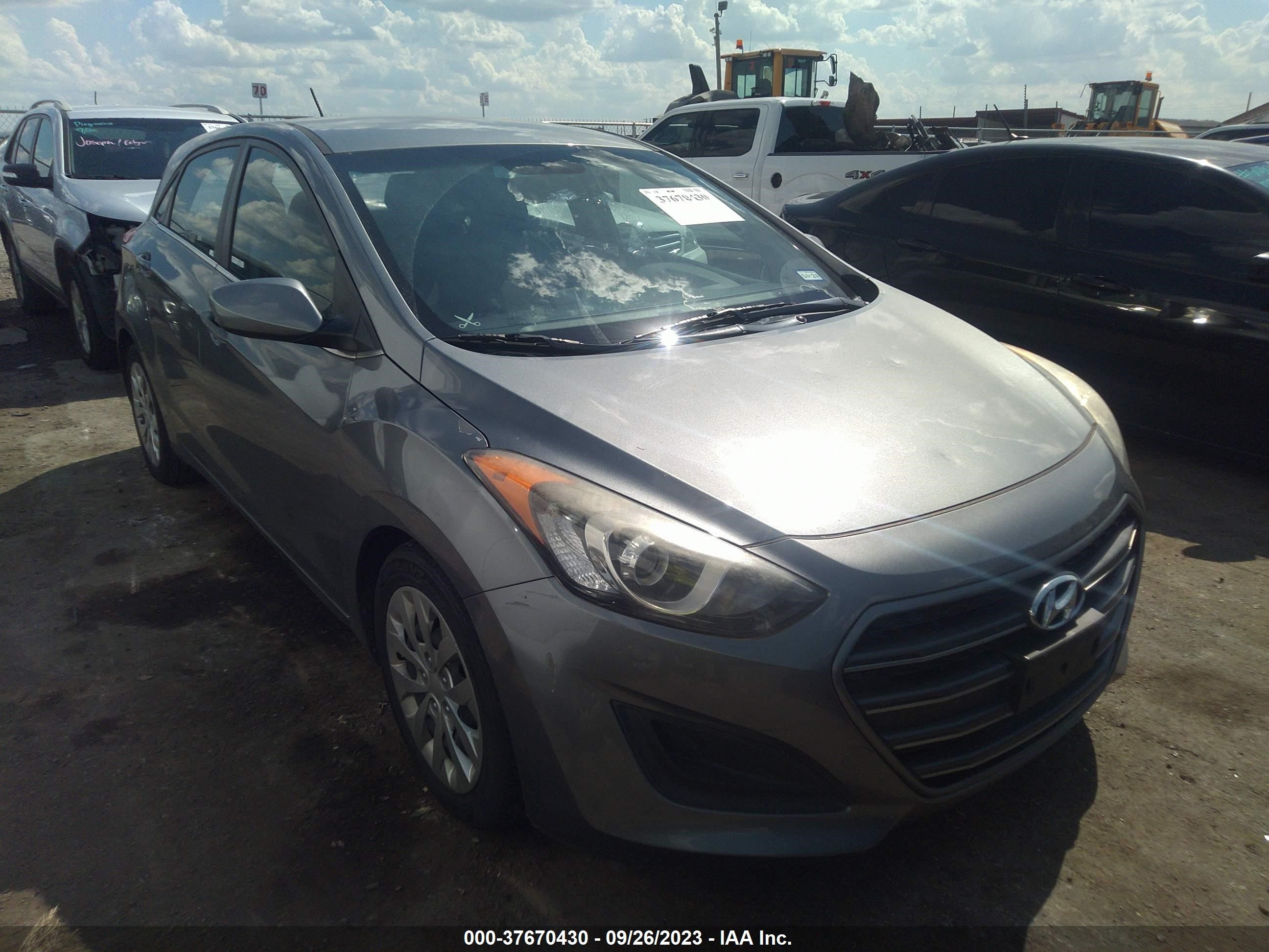 HYUNDAI ELANTRA 2017 kmhd35lh2hu372544