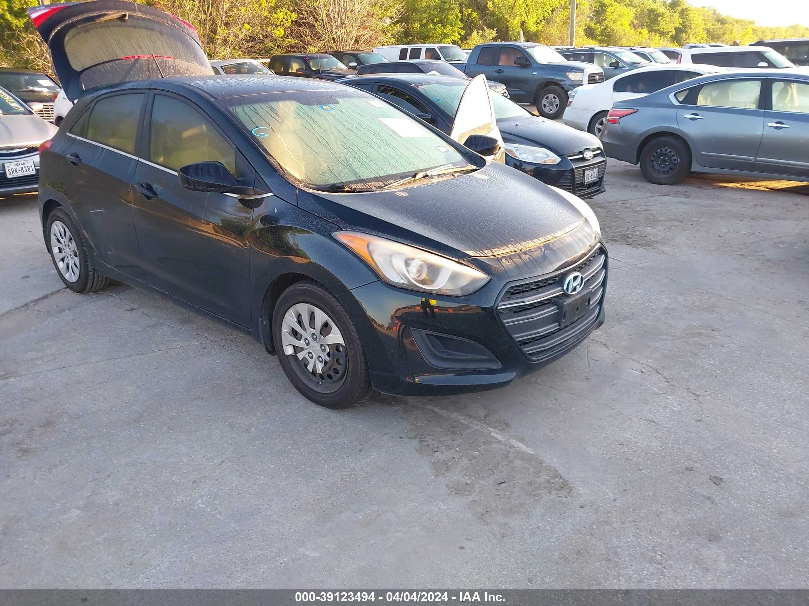 HYUNDAI ELANTRA 2016 kmhd35lh4gu328902