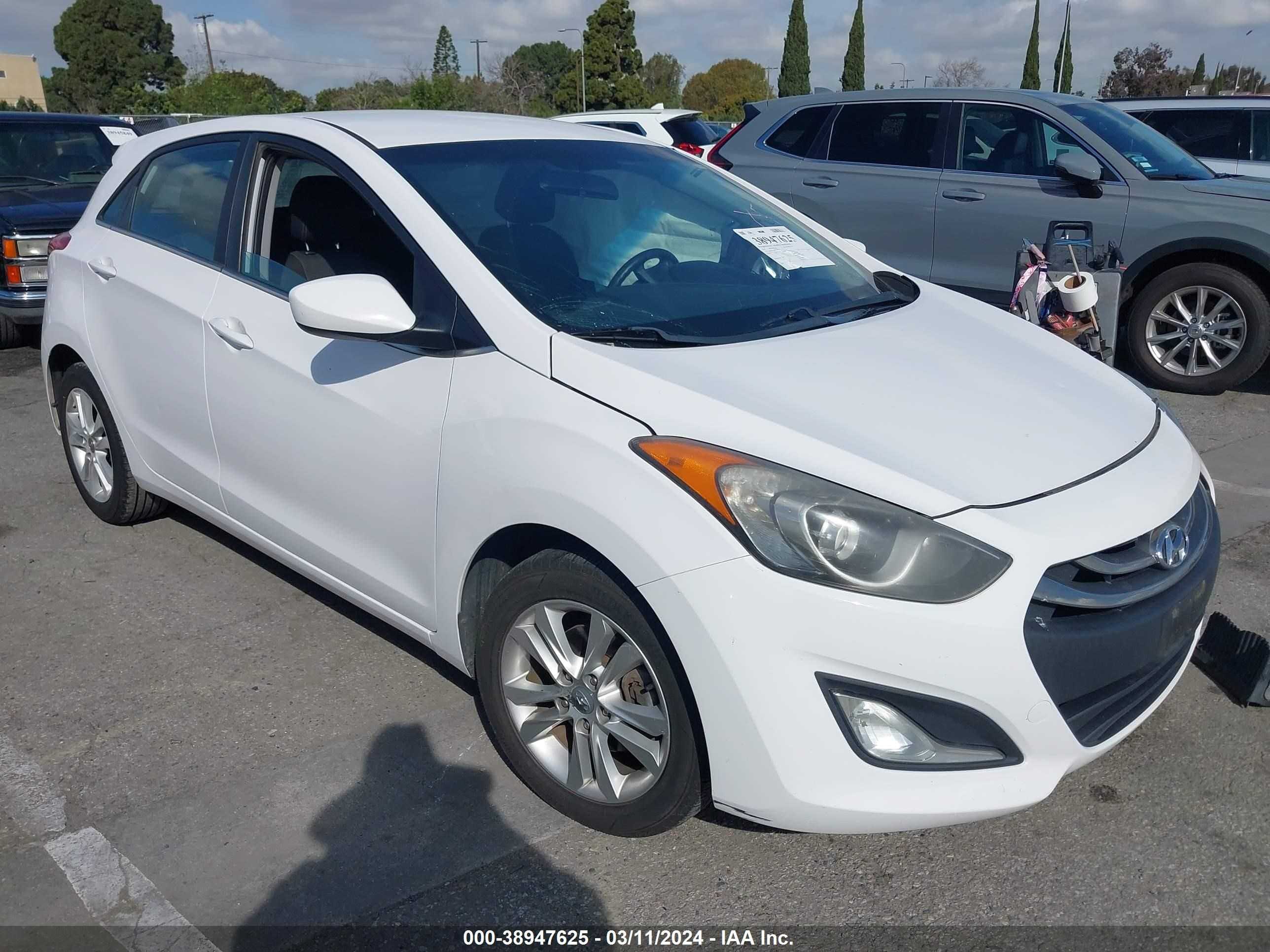 HYUNDAI ELANTRA 2014 kmhd35lh5eu202125