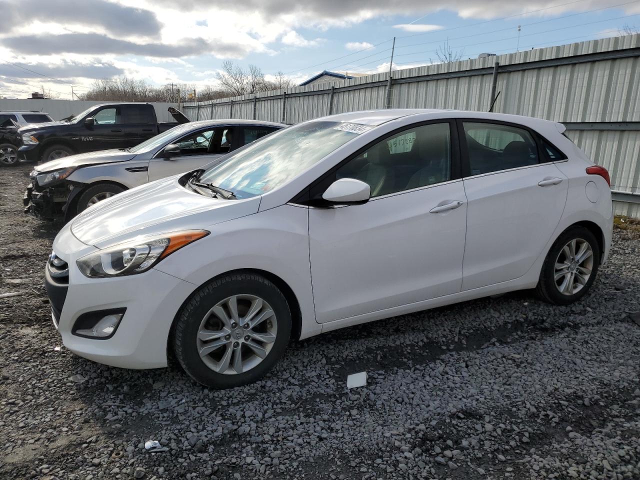 HYUNDAI ELANTRA 2015 kmhd35lh5fu243257