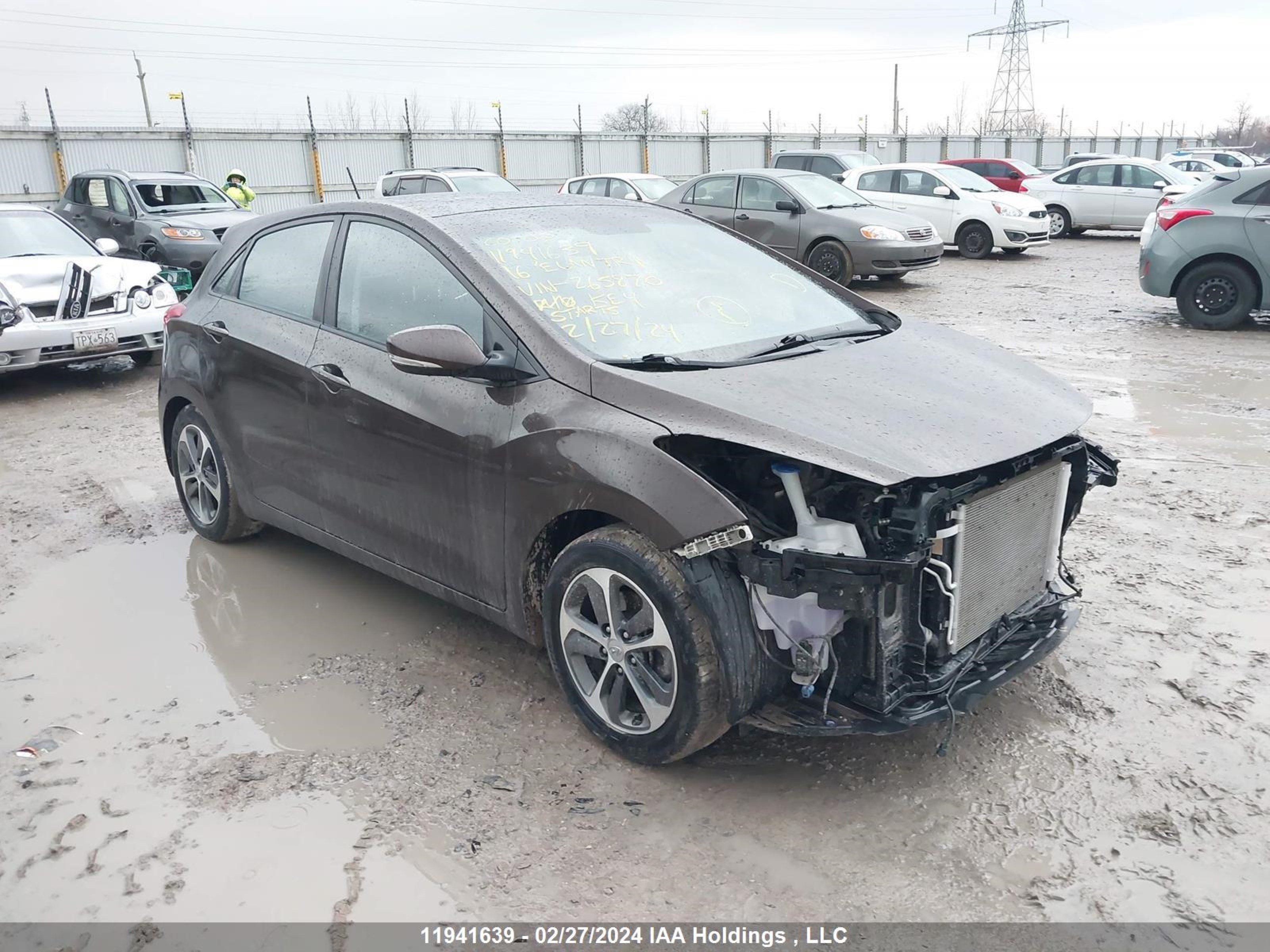 HYUNDAI ELANTRA 2016 kmhd35lh8gu265870