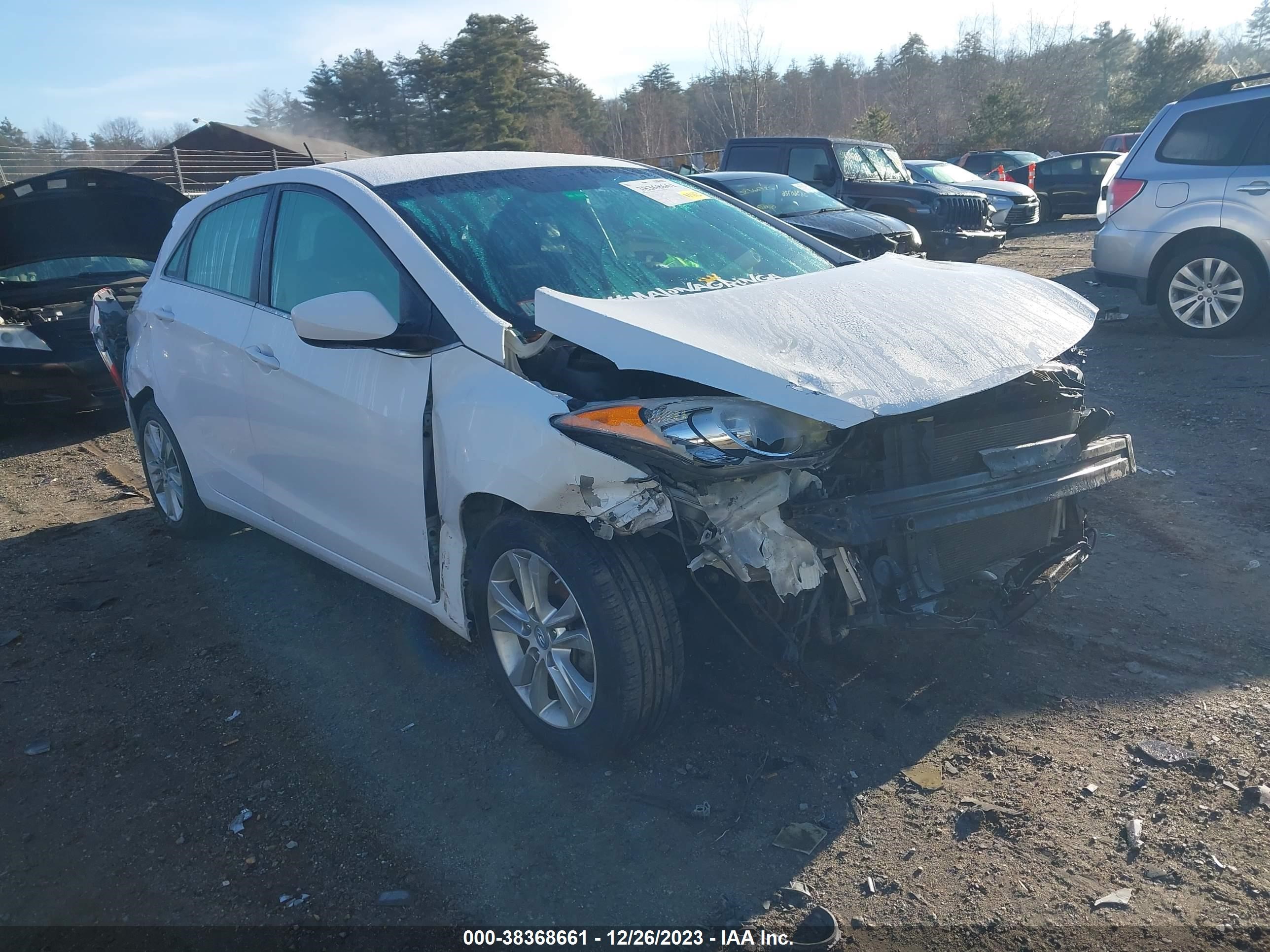 HYUNDAI ELANTRA 2014 kmhd35lhxeu171213