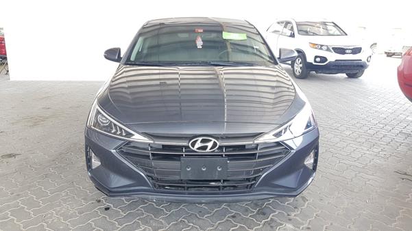 HYUNDAI ELANTRA 2019 kmhd741c6ku765458