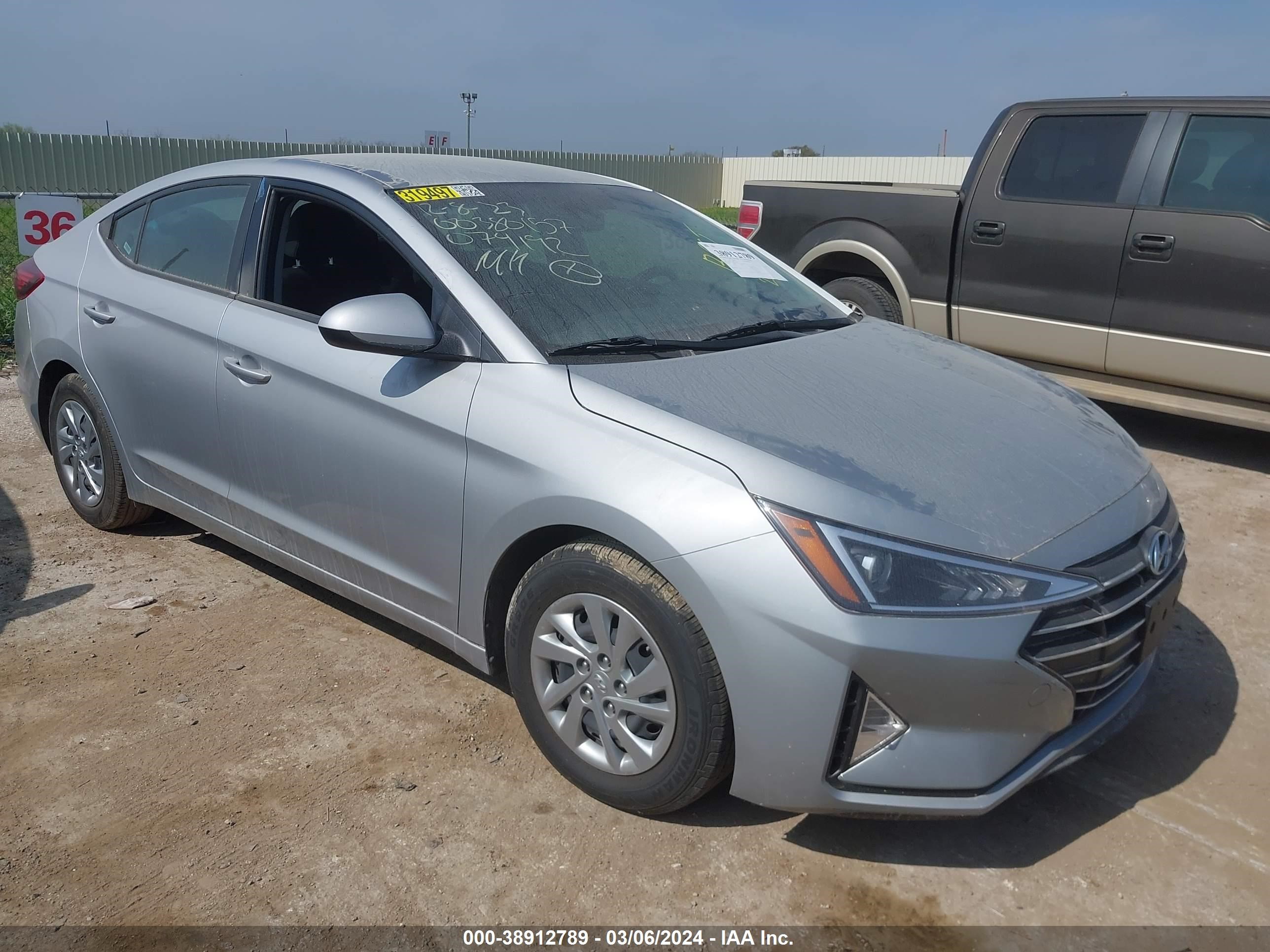 HYUNDAI ELANTRA 2020 kmhd74lf0lu074192