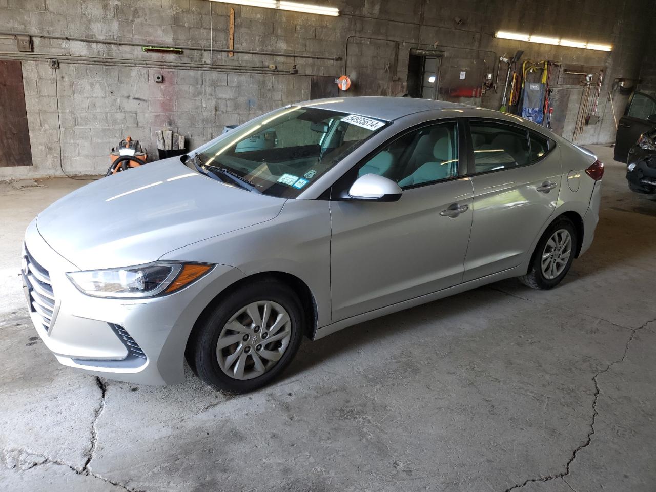 HYUNDAI ELANTRA 2017 kmhd74lf1hu361175