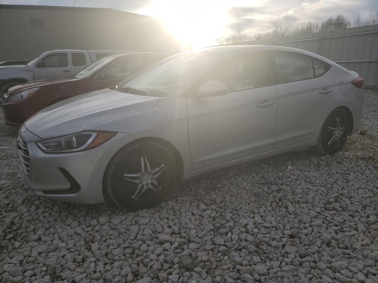 HYUNDAI ELANTRA 2017 kmhd74lf3hu073058