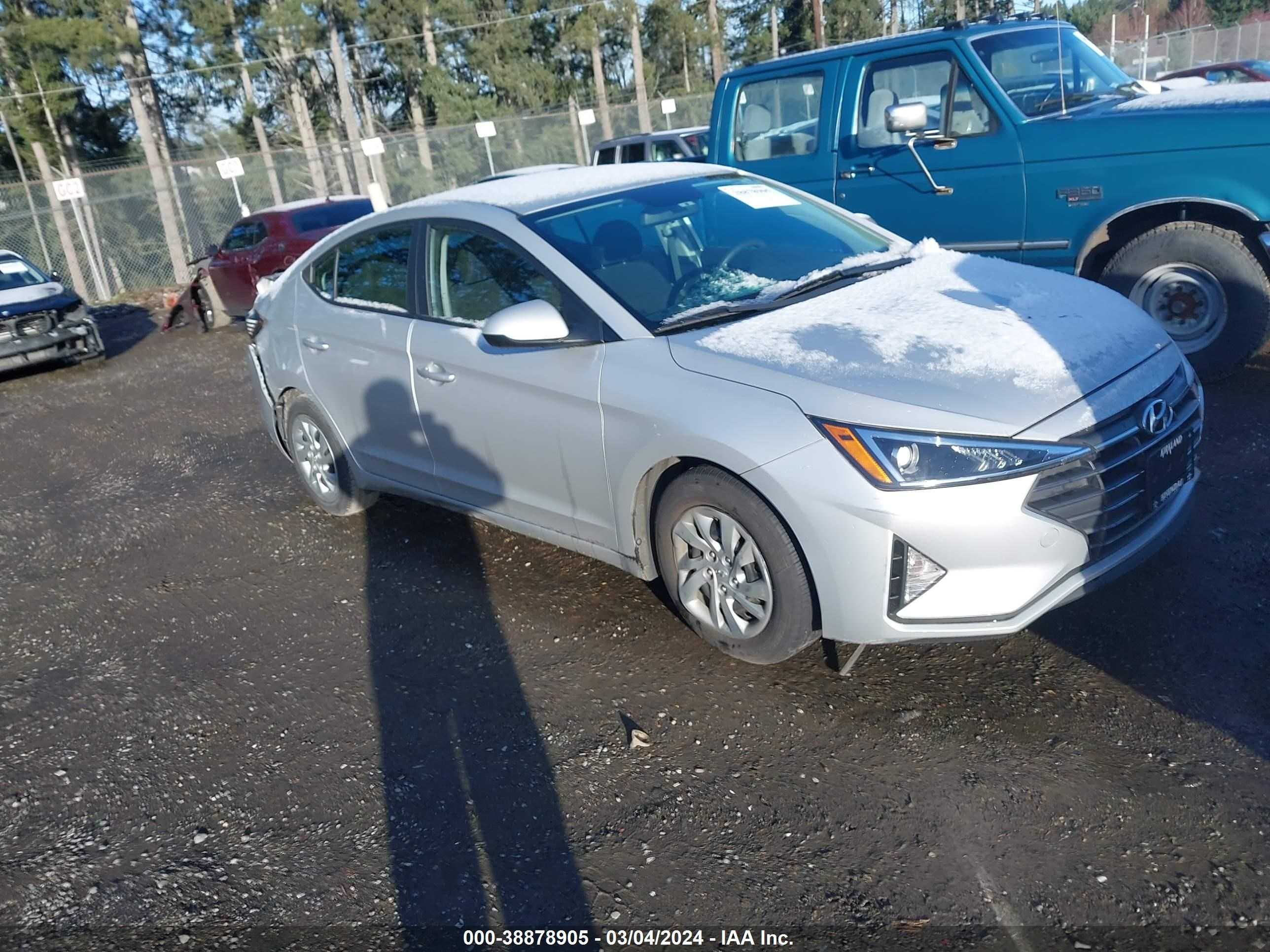 HYUNDAI ELANTRA 2019 kmhd74lf3ku806815