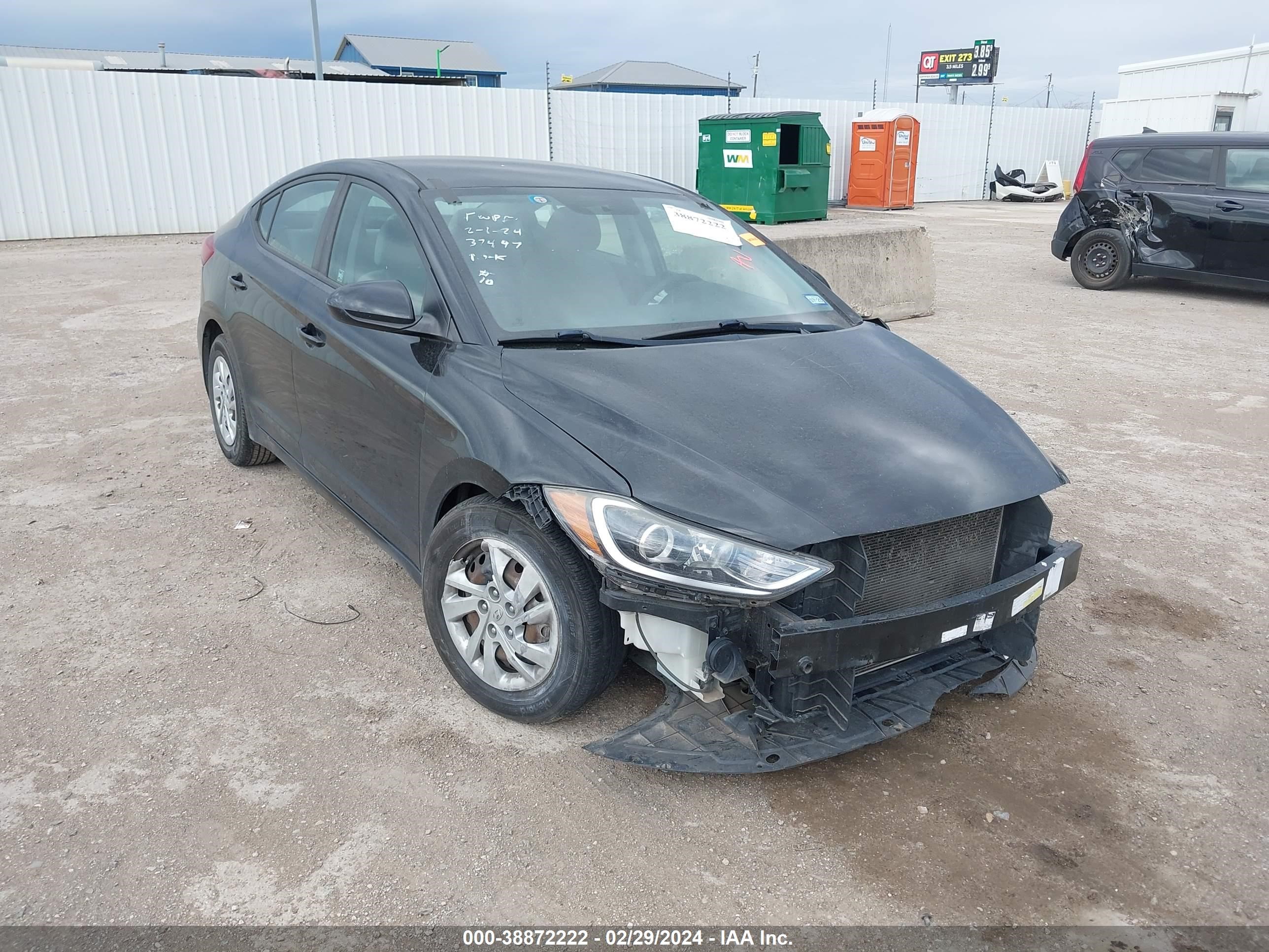 HYUNDAI ELANTRA 2017 kmhd74lf4hu080505