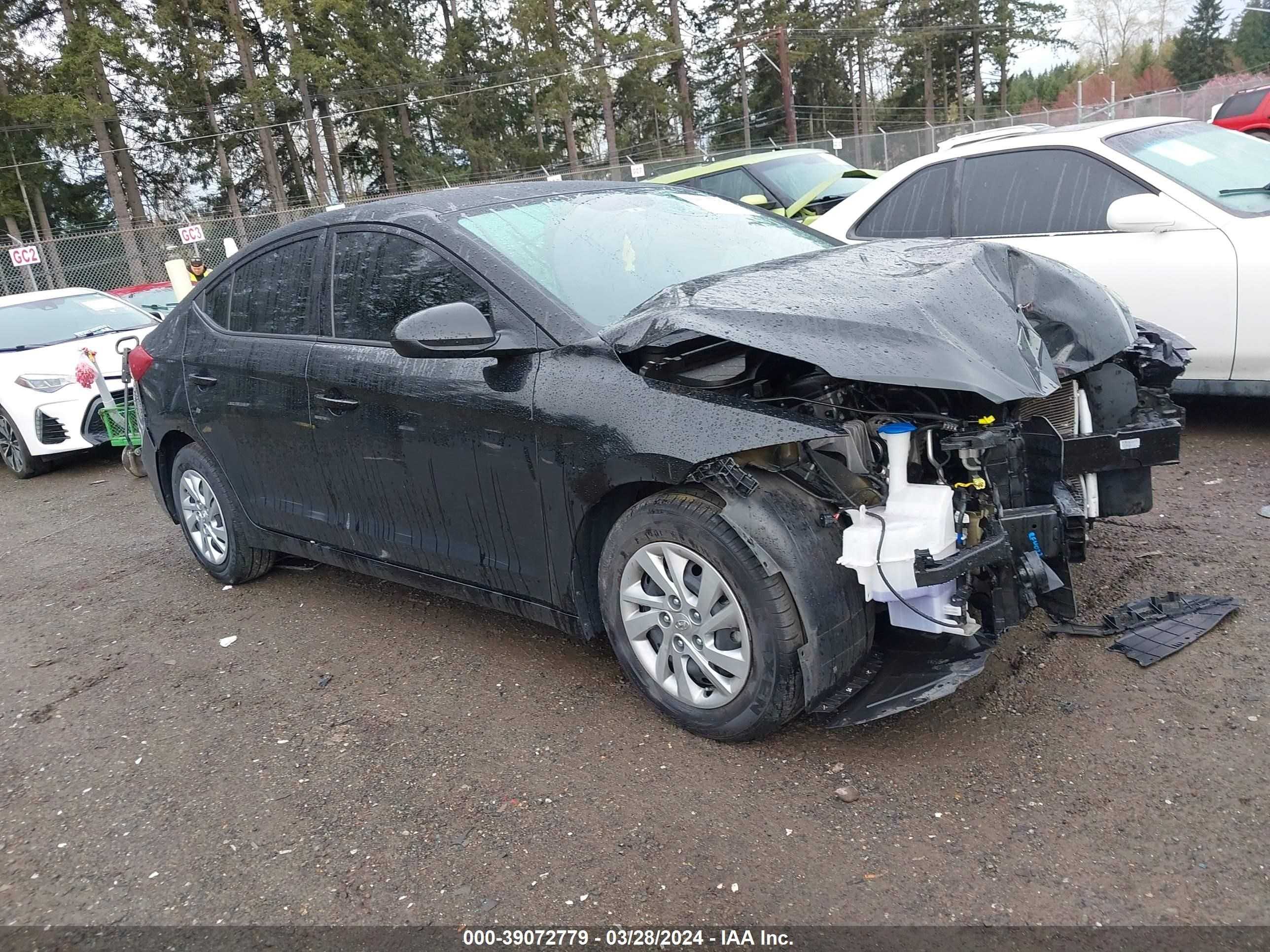 HYUNDAI ELANTRA 2018 kmhd74lf5ju588875