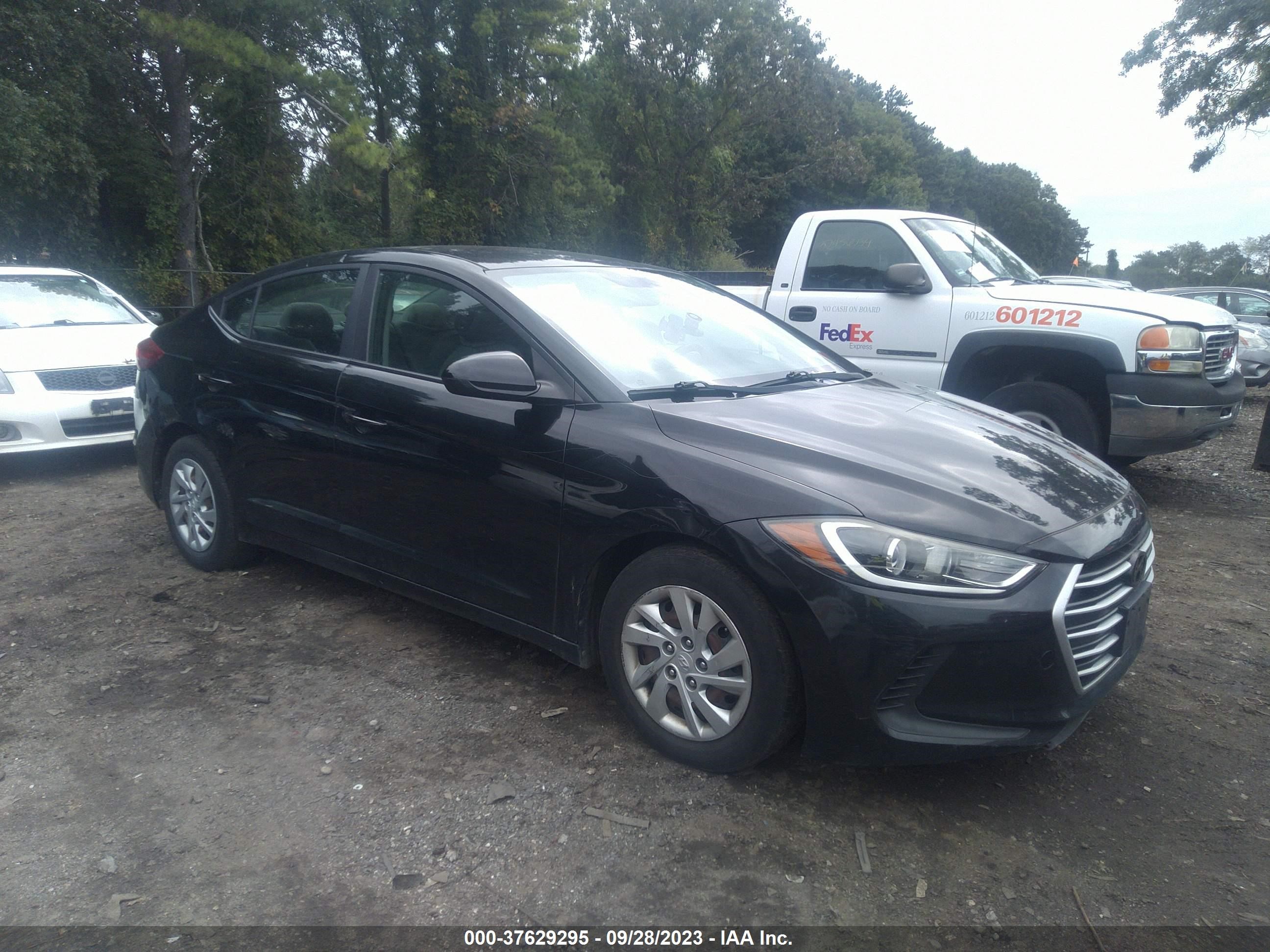 HYUNDAI ELANTRA 2017 kmhd74lf6hu072499