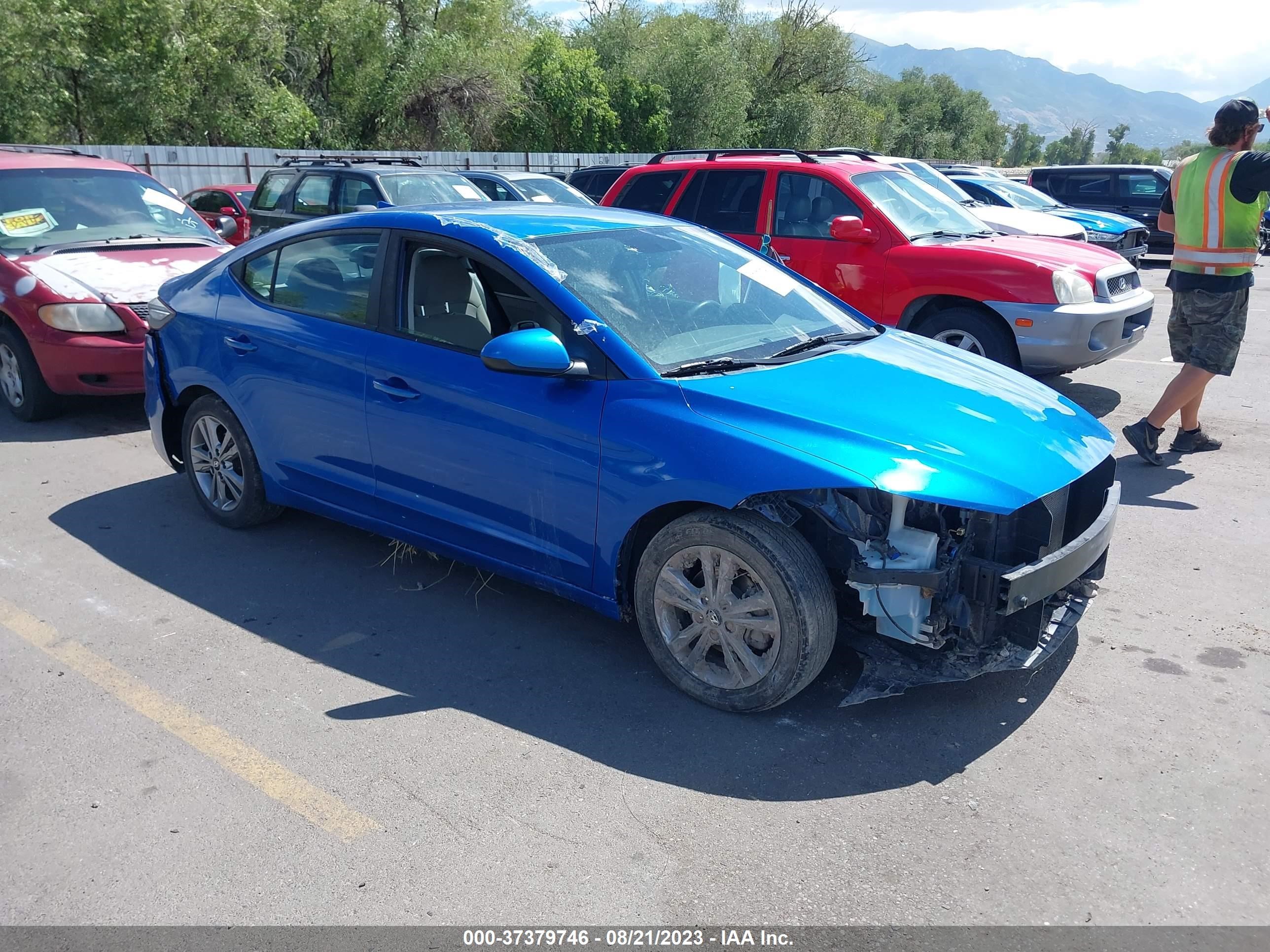 HYUNDAI ELANTRA 2018 kmhd84lf0ju648512