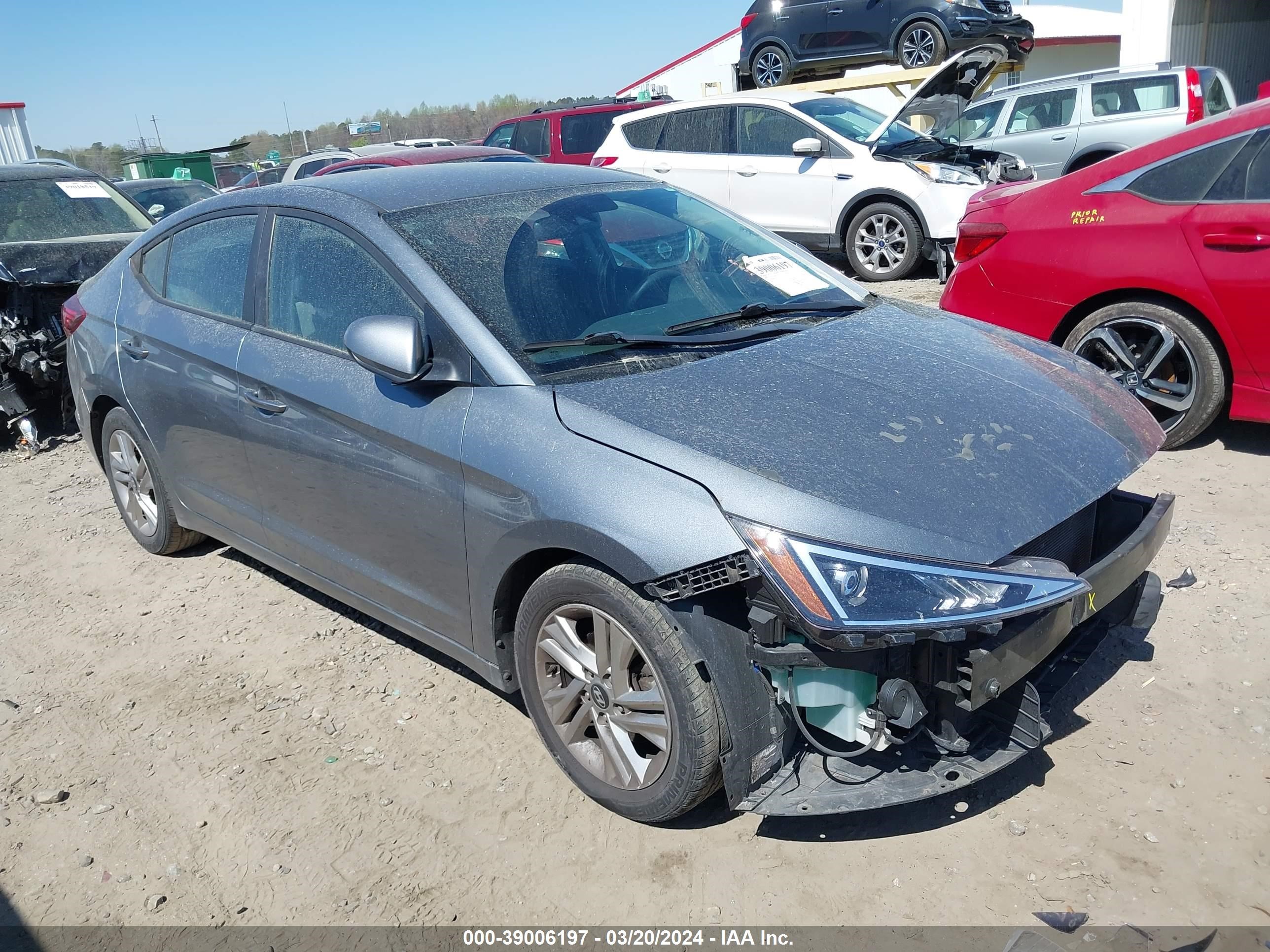 HYUNDAI ELANTRA 2019 kmhd84lf0ku750653