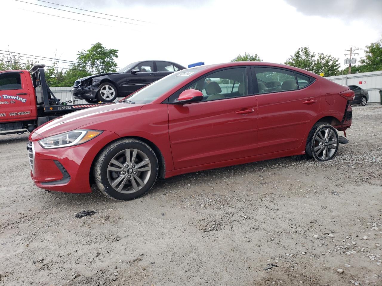 HYUNDAI ELANTRA 2017 kmhd84lf2hu142285