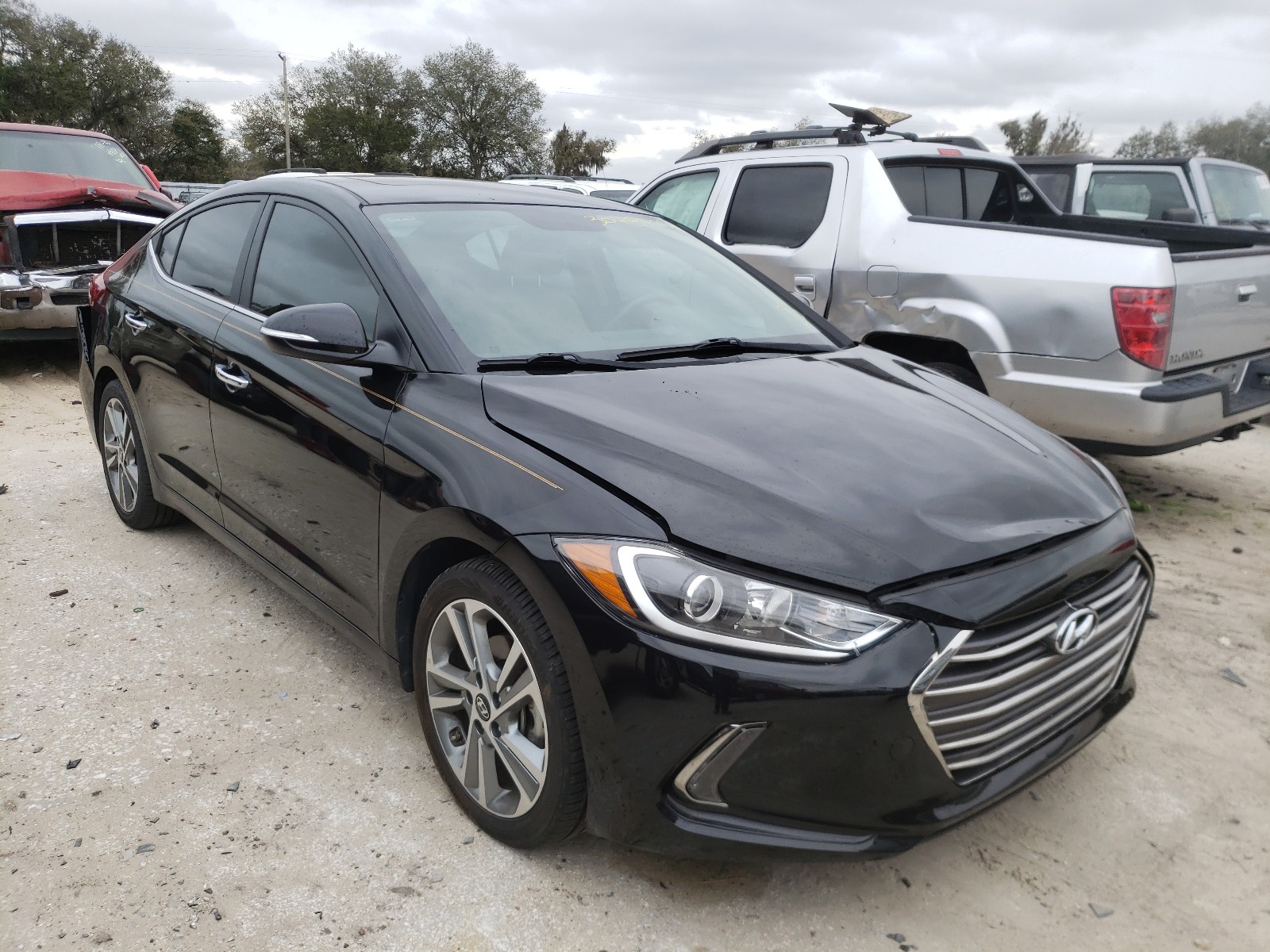 HYUNDAI ELANTRA SE 2017 kmhd84lf2hu173195