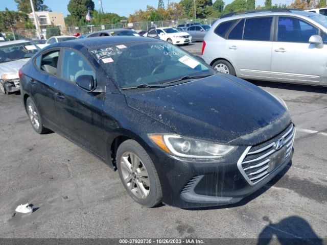 HYUNDAI ELANTRA 2017 kmhd84lf2hu174752