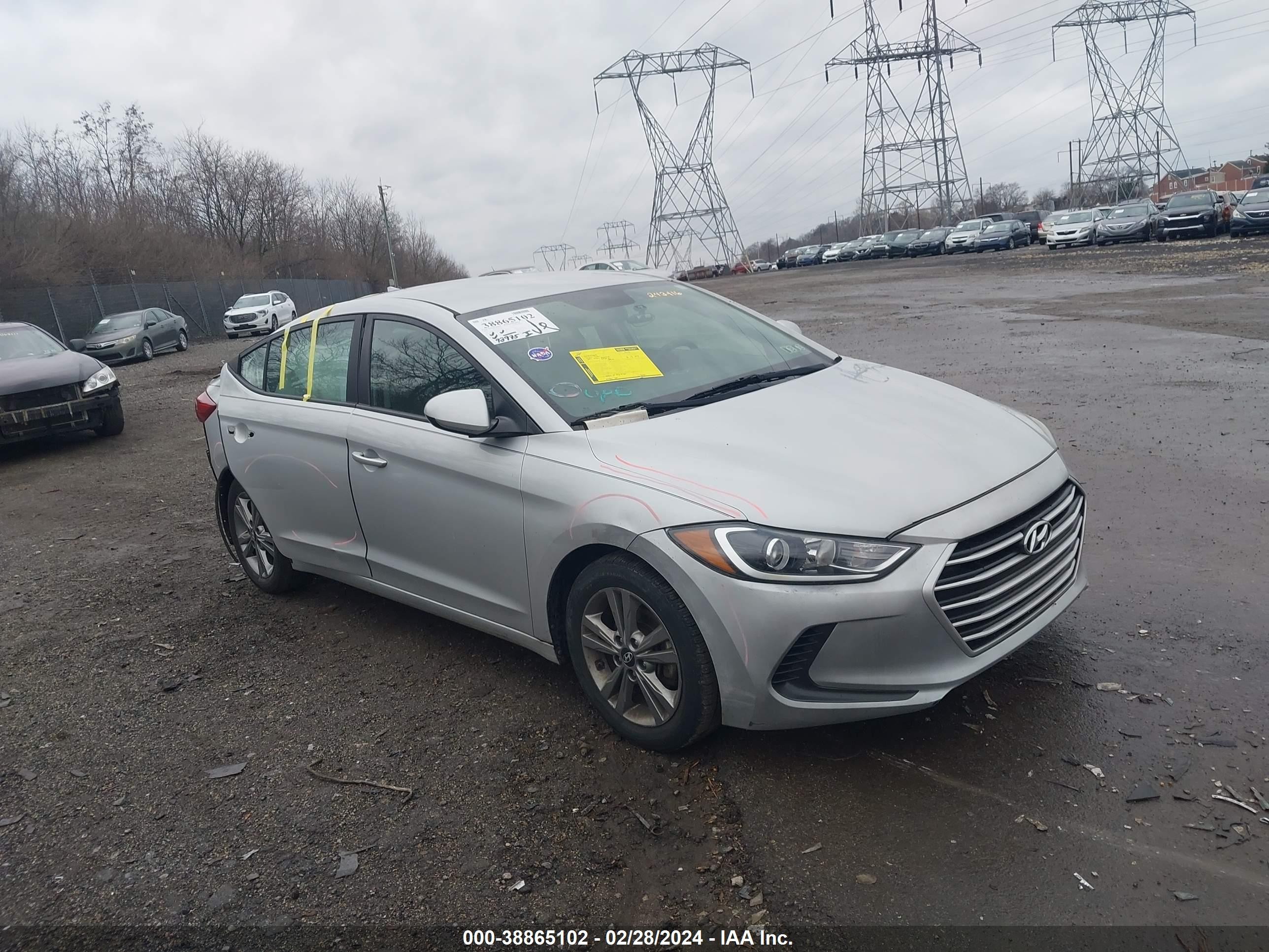 HYUNDAI ELANTRA 2017 kmhd84lf3hu243416