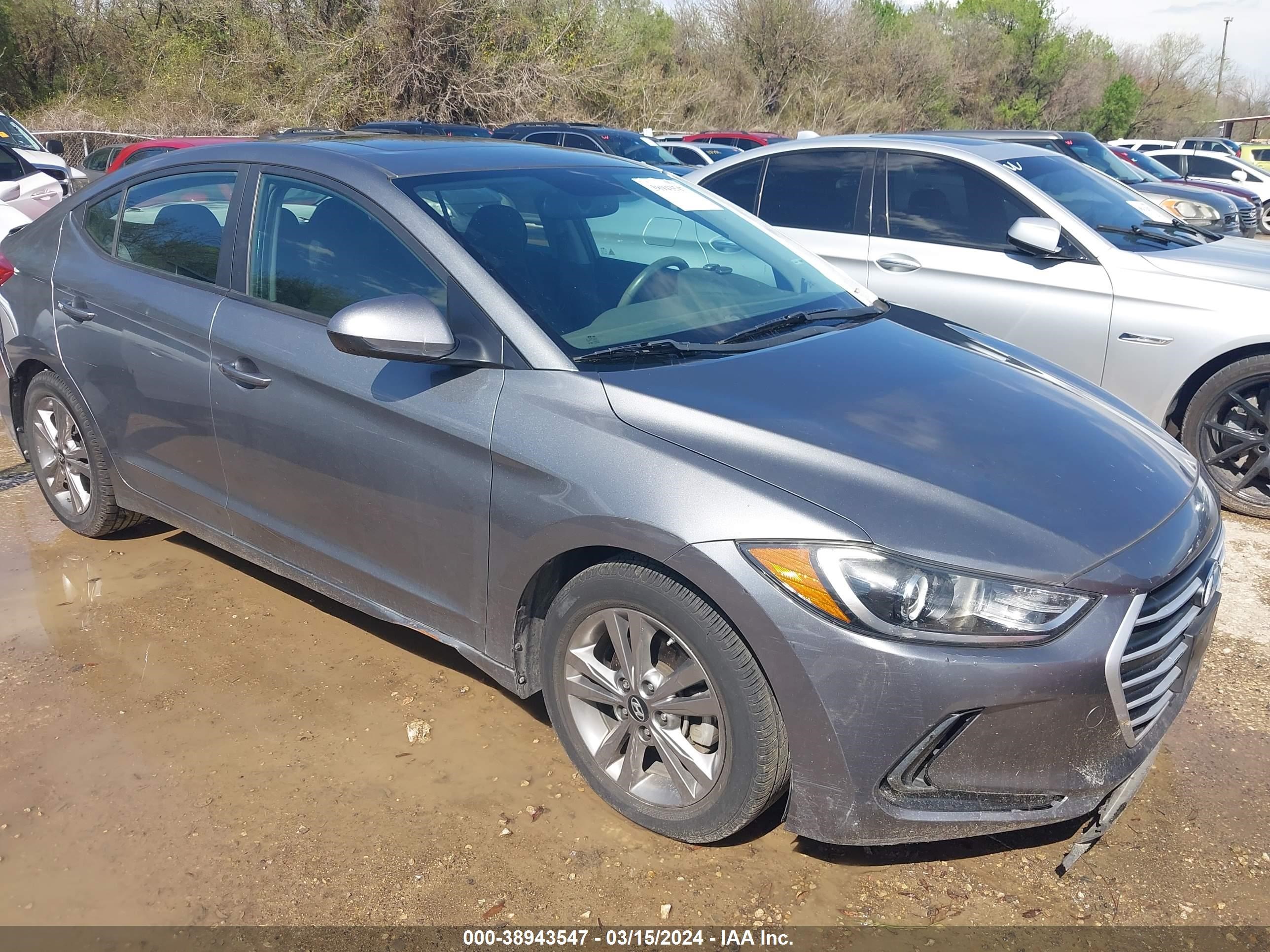 HYUNDAI ELANTRA 2017 kmhd84lf3hu423009