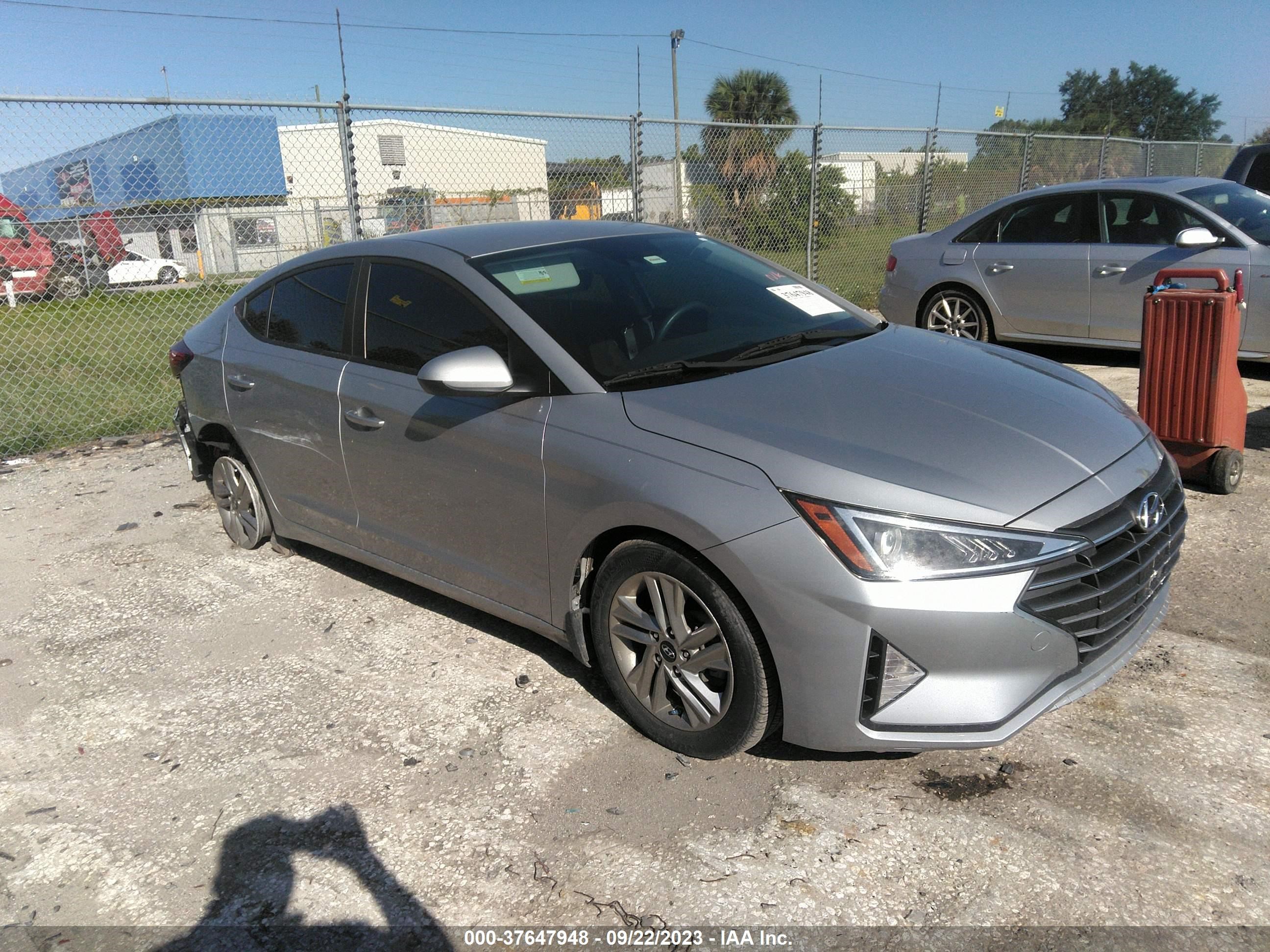 HYUNDAI ELANTRA 2020 kmhd84lf4lu930784