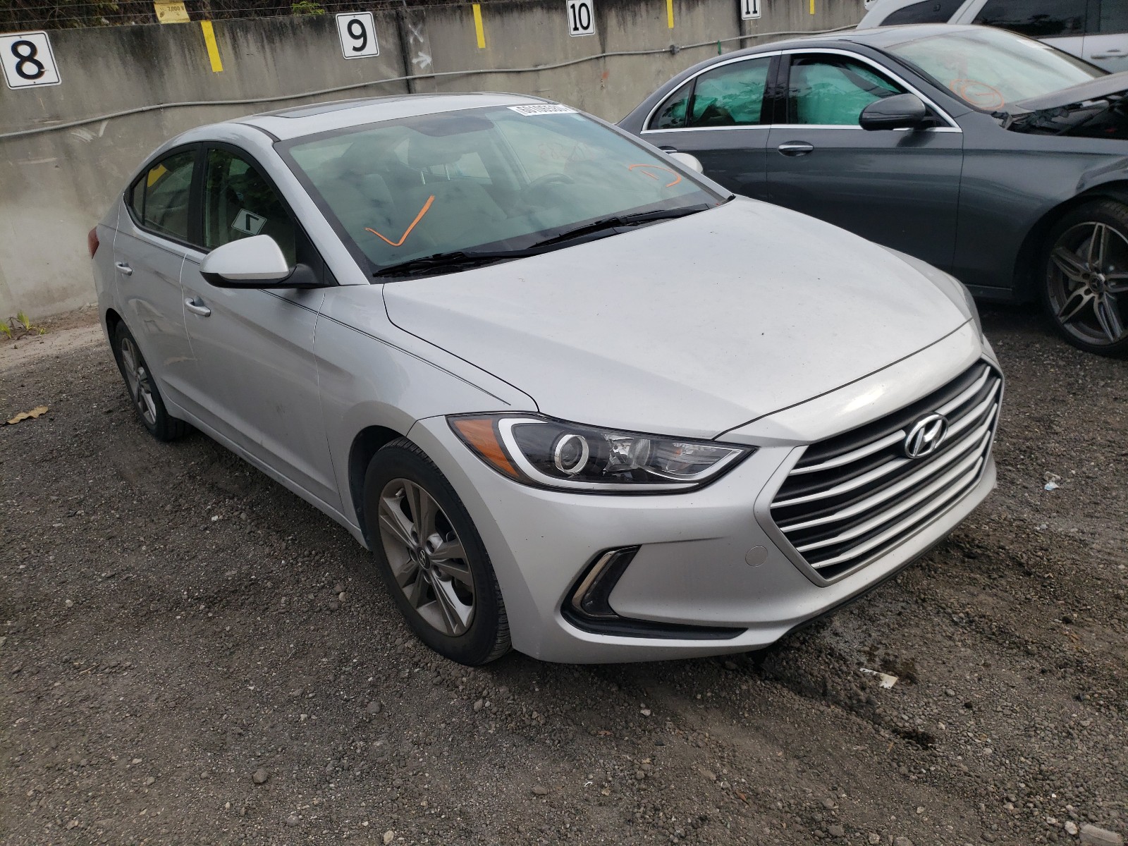 HYUNDAI NULL 2018 kmhd84lf5ju461122