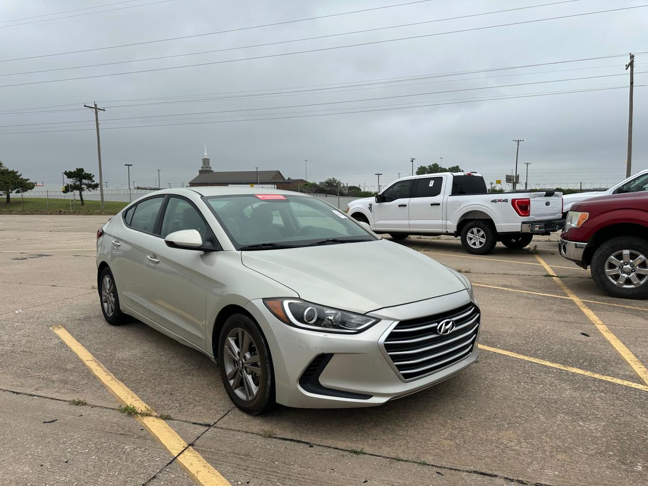 HYUNDAI NULL 2017 kmhd84lf6hu059992