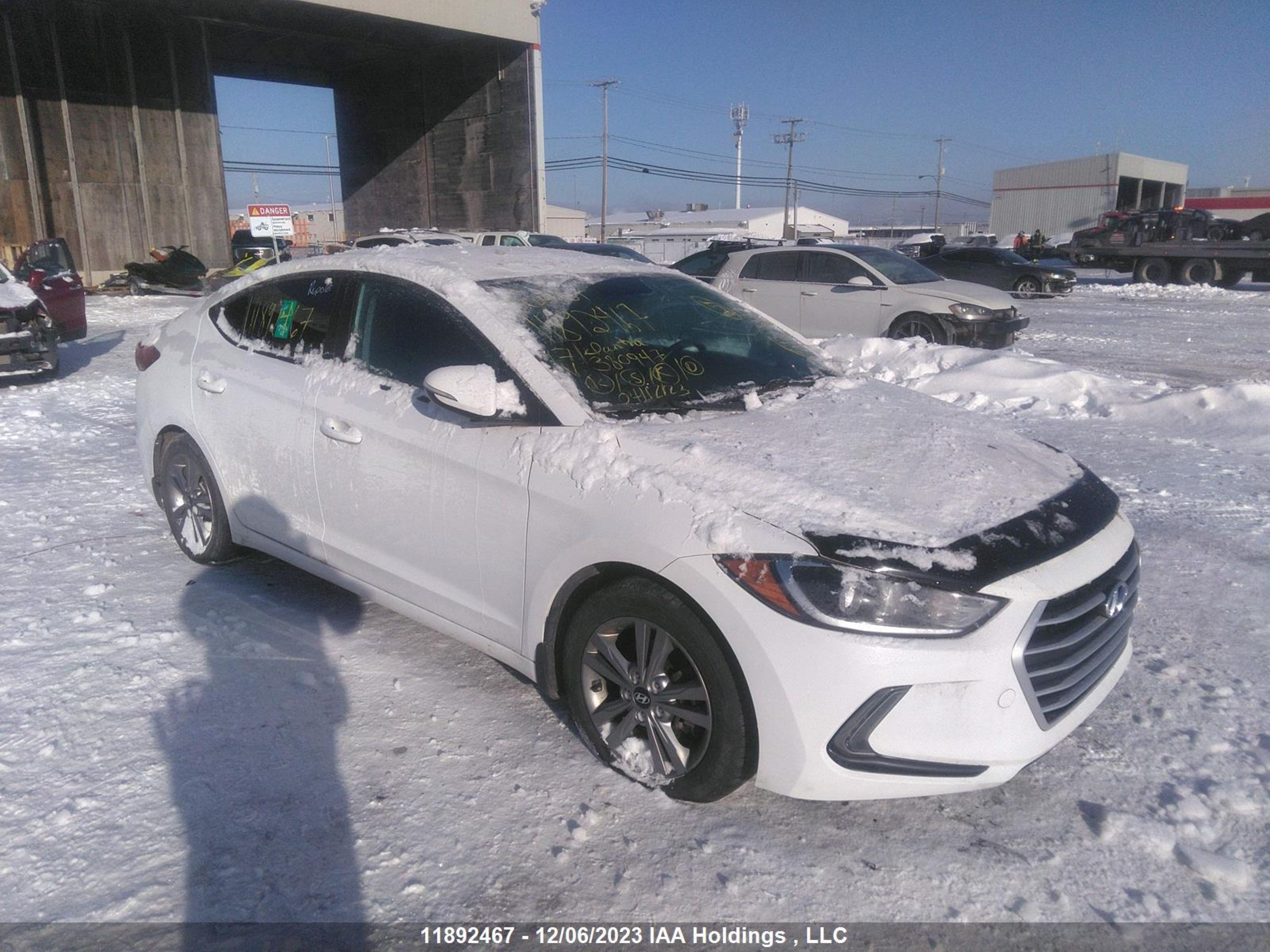 HYUNDAI ELANTRA 2017 kmhd84lf6hu380947