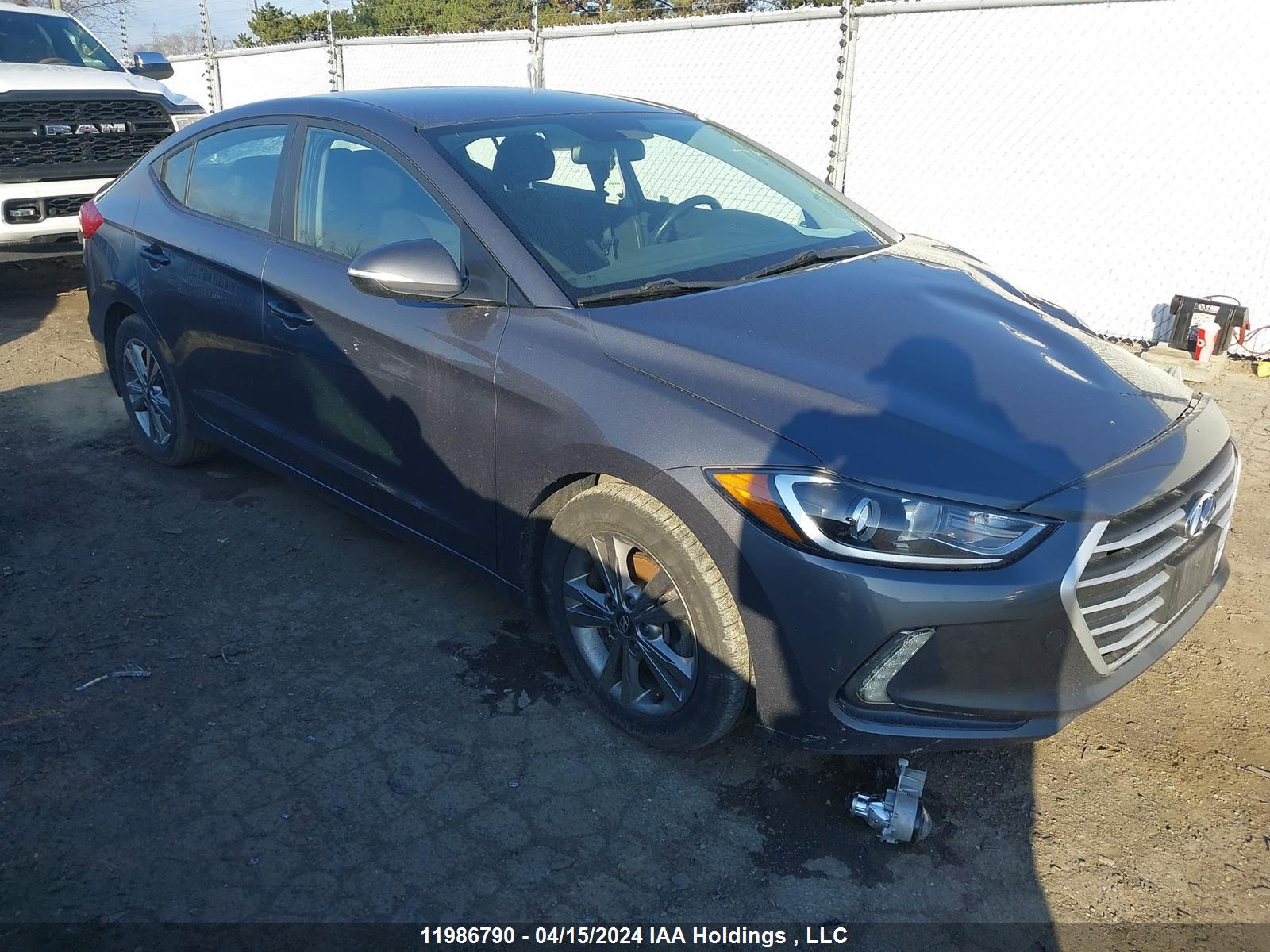 HYUNDAI ELANTRA 2018 kmhd84lf7ju639757