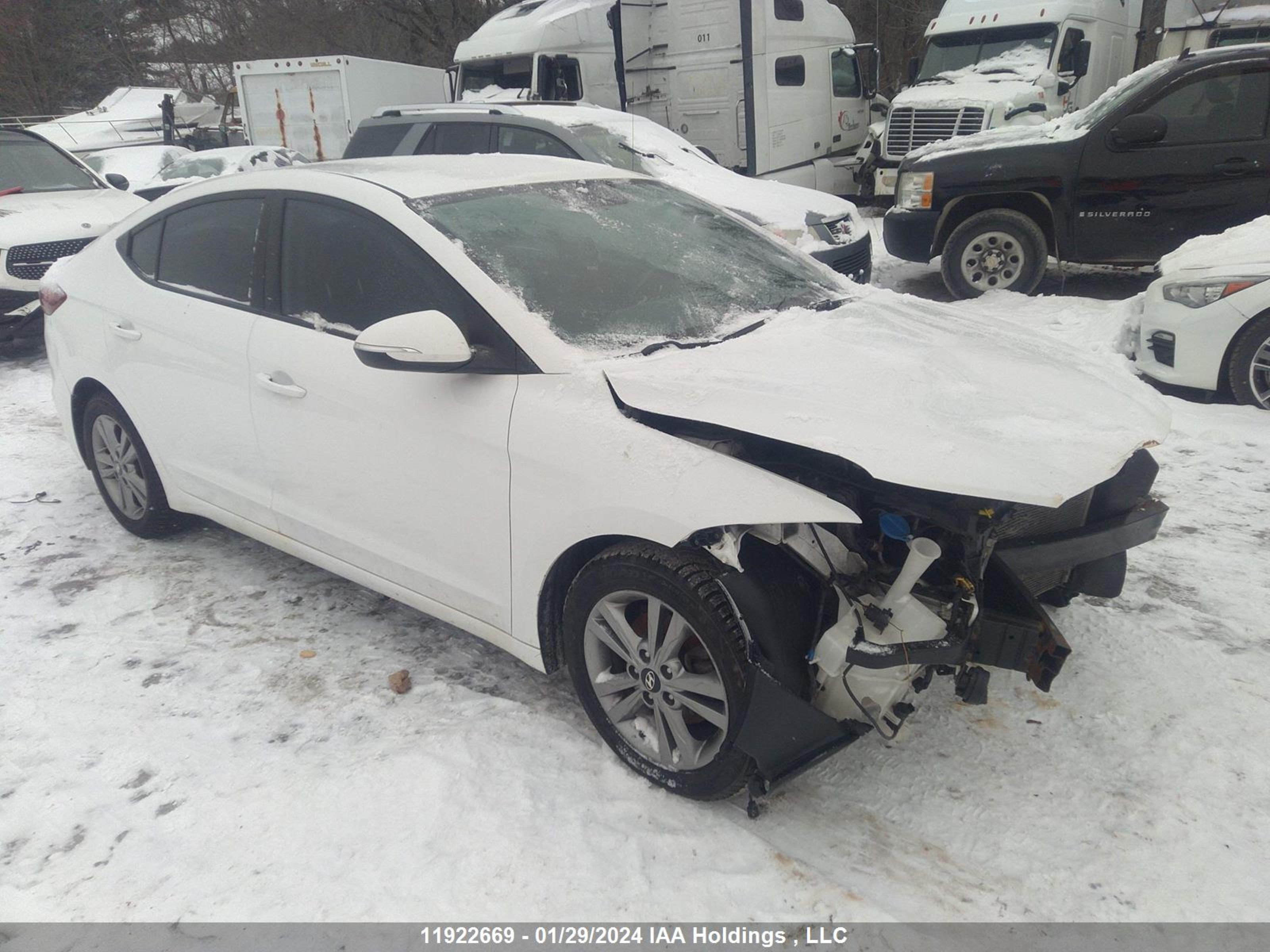 HYUNDAI ELANTRA 2017 kmhd84lf8hu136586